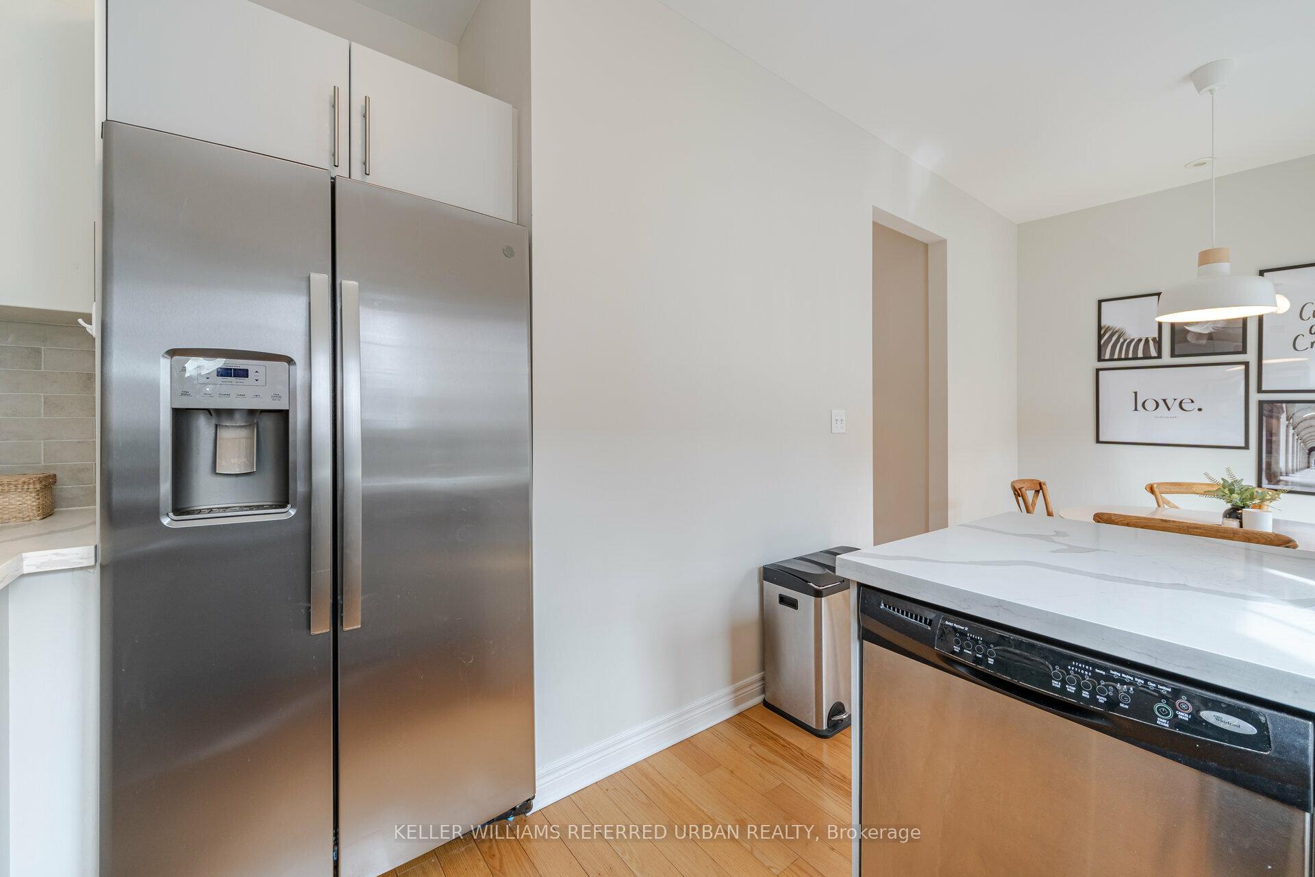 Photo 8 of 35 Philpott Gardens, Toronto, East End-Danforth — HOMEH