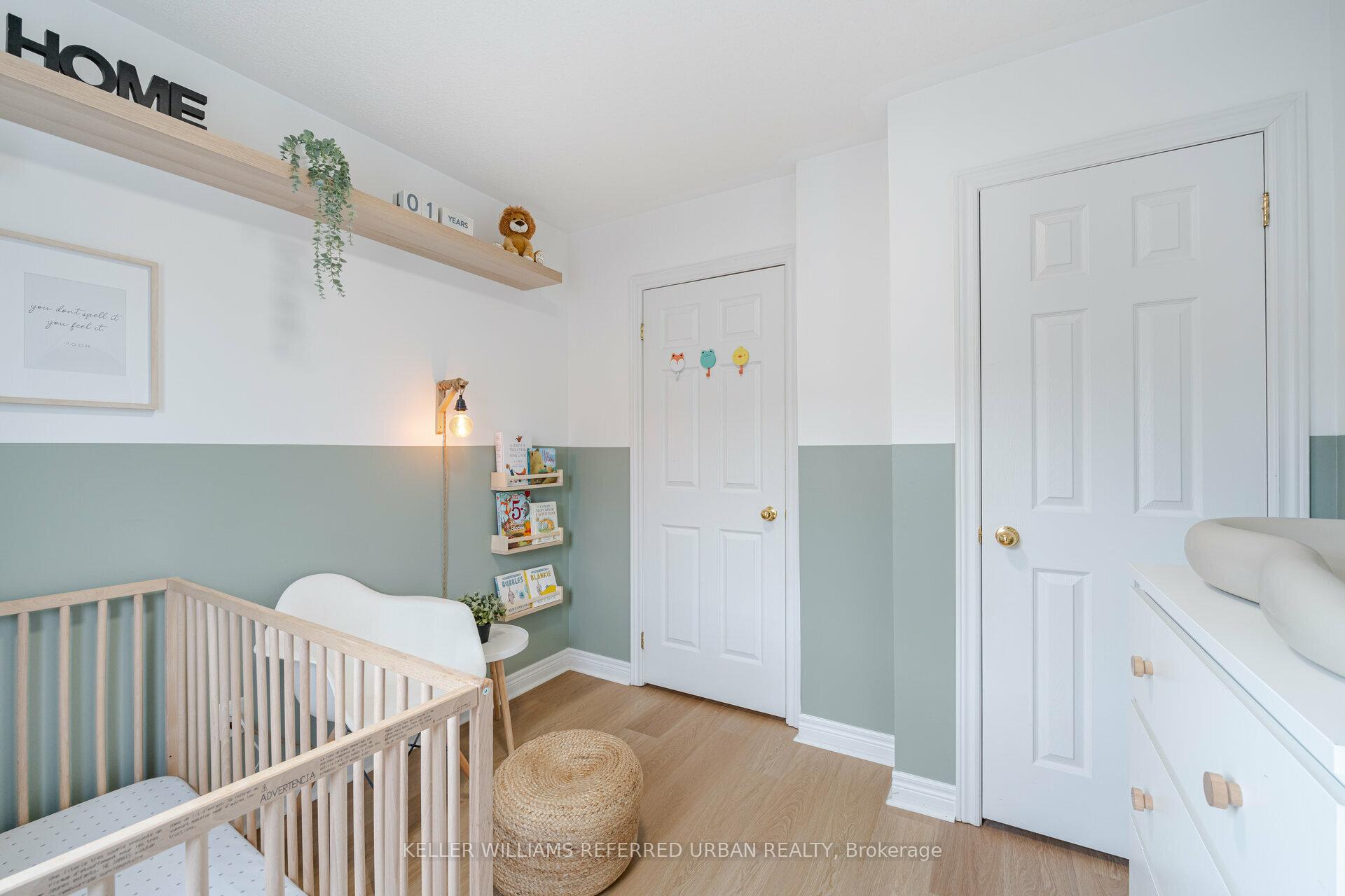 Photo 22 of 35 Philpott Gardens, Toronto, East End-Danforth — HOMEH