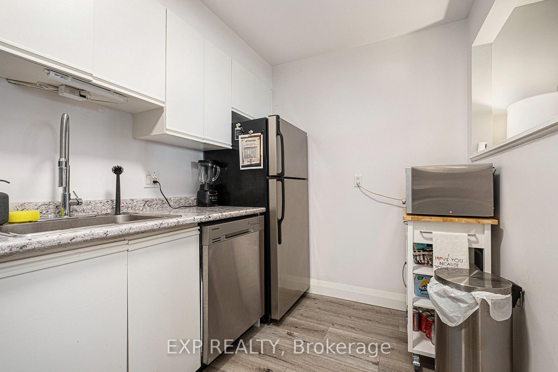 Photo 26 of Unit 102, 214 Viewmount Drive, Ottawa, Borden Farm/Stewart Farm/Carleton Heights/Parkwood Hills — HOMEH