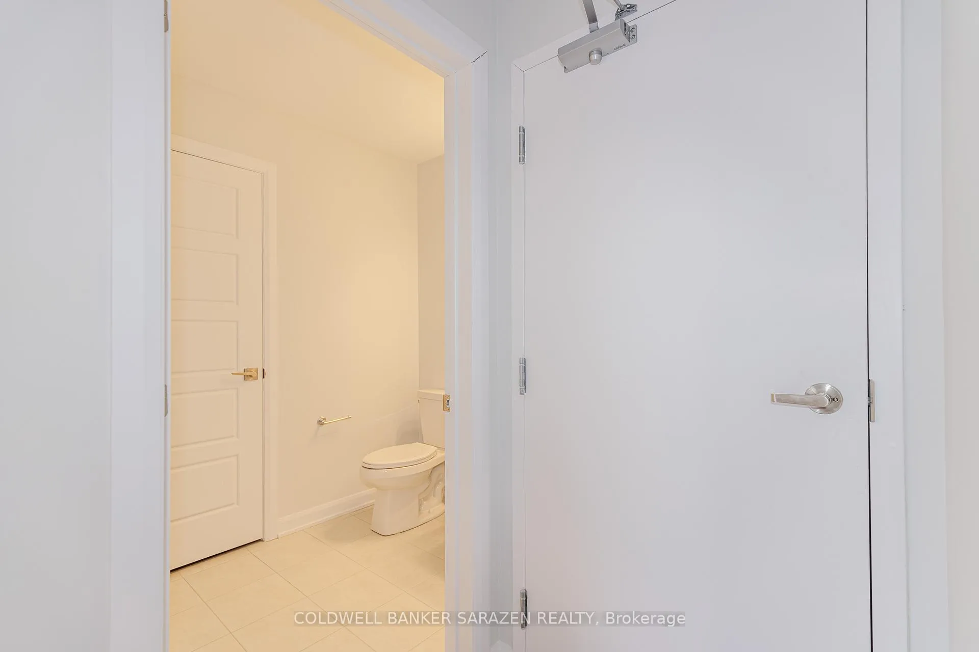 Photo 4 of Unit 2, 801 Glenroy Gilbert Drive, Ottawa, Barrhaven - Strandherd — HOMEH