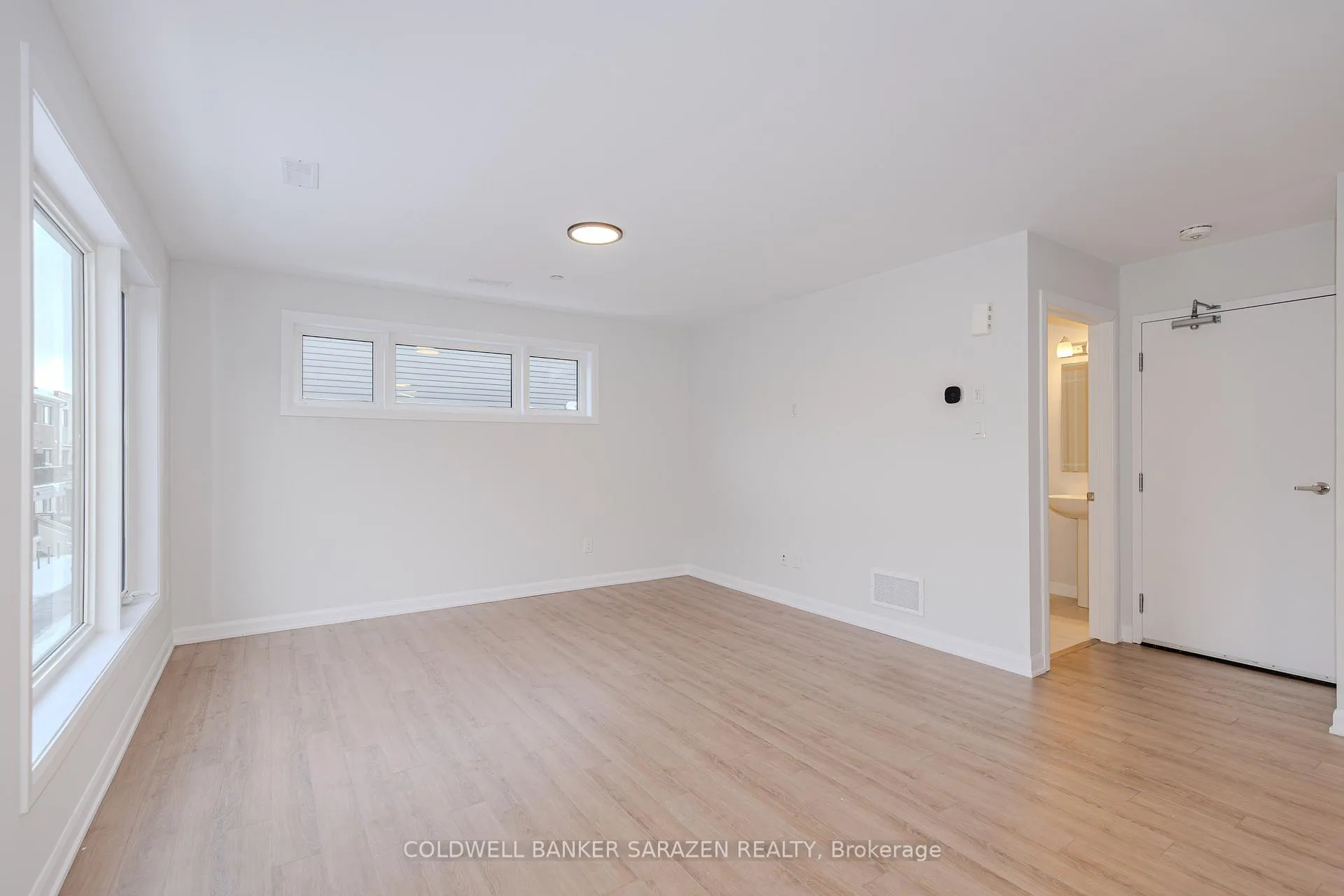 Photo 8 of Unit 2, 801 Glenroy Gilbert Drive, Ottawa, Barrhaven - Strandherd — HOMEH