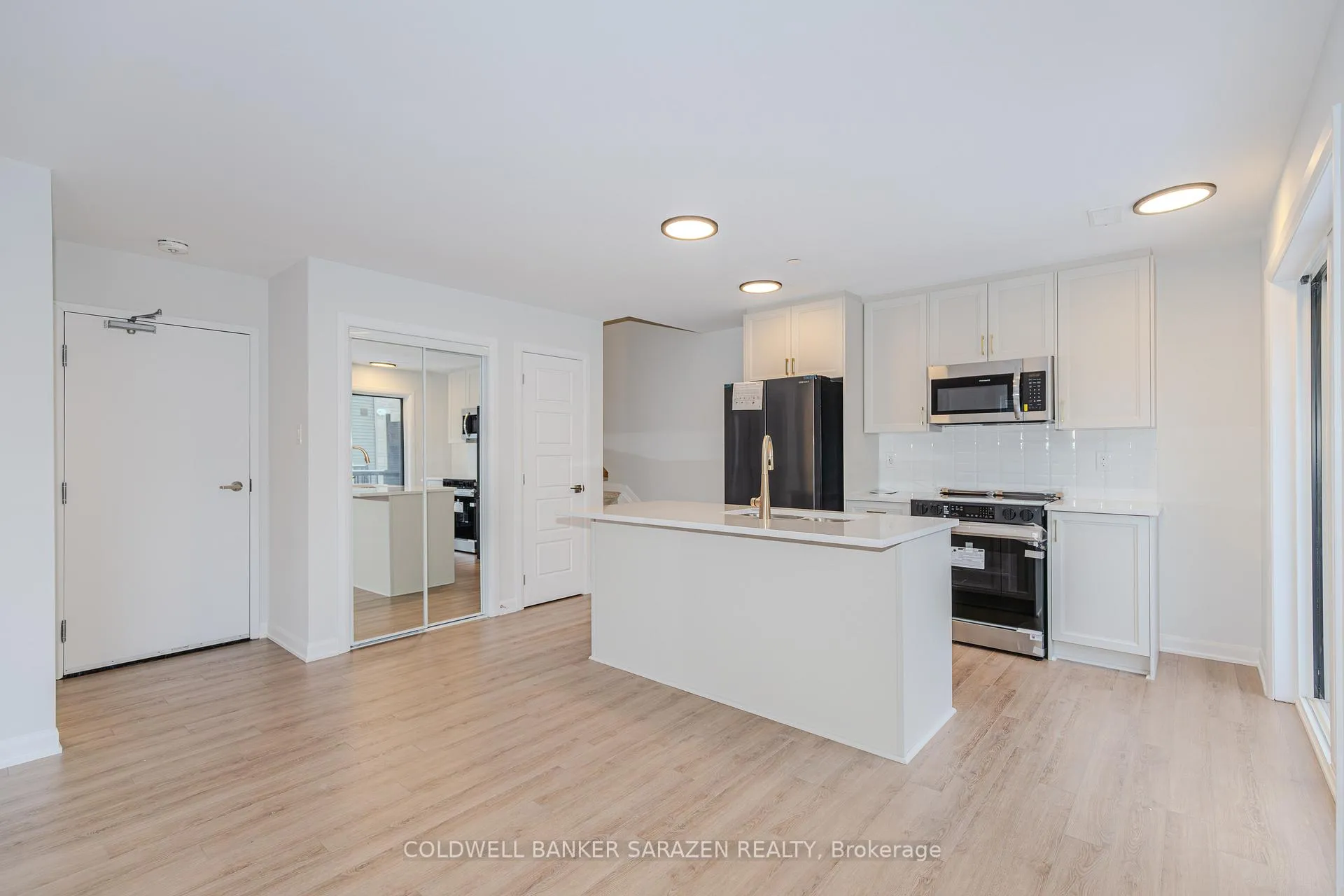 Photo 12 of Unit 2, 801 Glenroy Gilbert Drive, Ottawa, Barrhaven - Strandherd — HOMEH