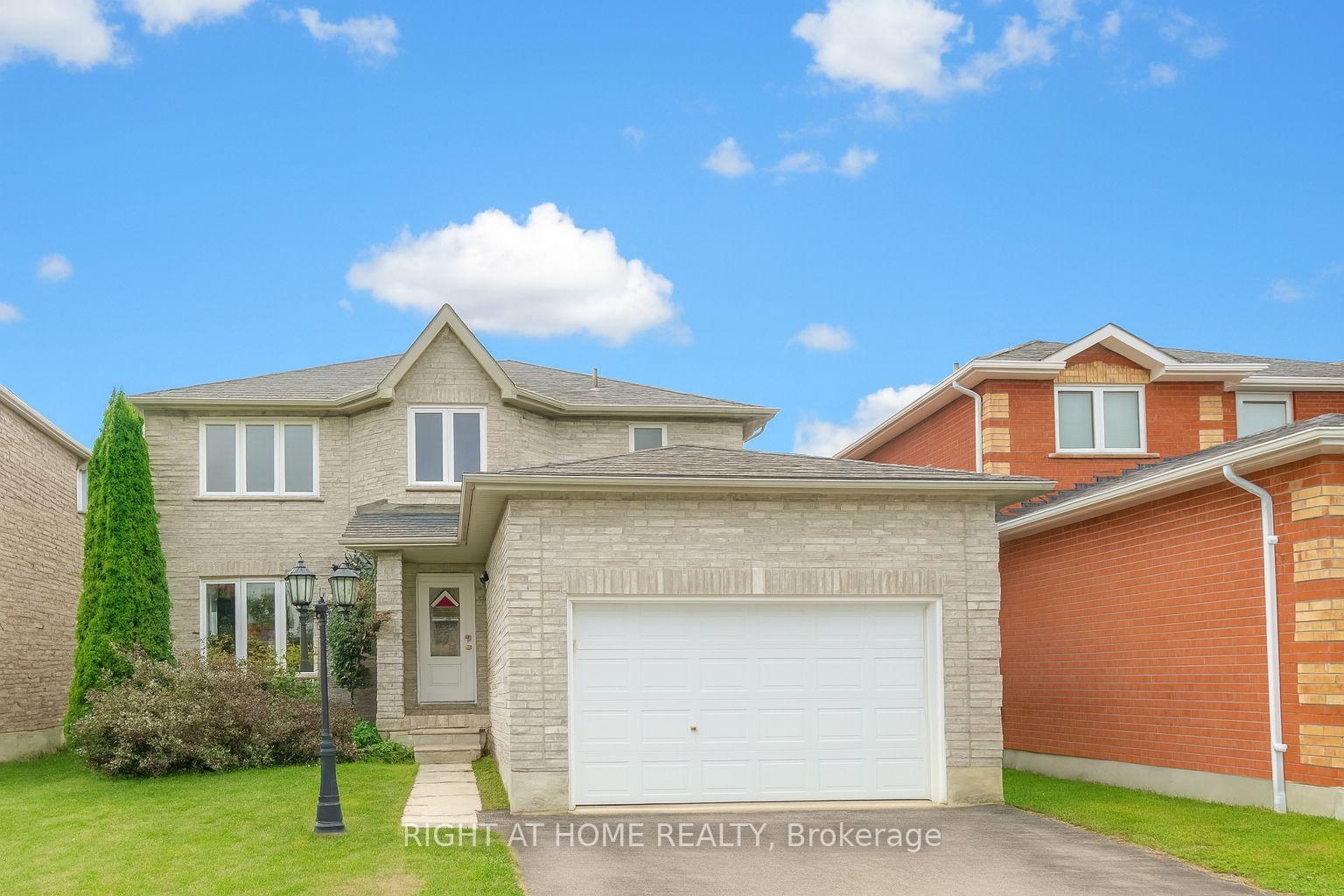 Photo 1 of 17 Kelsey Crescent, Barrie, Ardagh — HOMEH