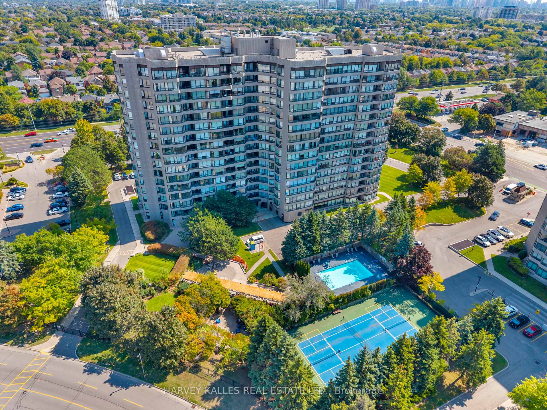 Photo 1 of Unit 1411, 7440 Bathurst Street, Vaughan, Brownridge — HOMEH