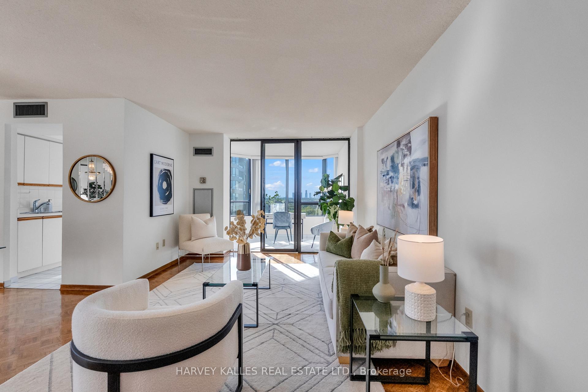 Photo 6 of Unit 1411, 7440 Bathurst Street, Vaughan, Brownridge — HOMEH