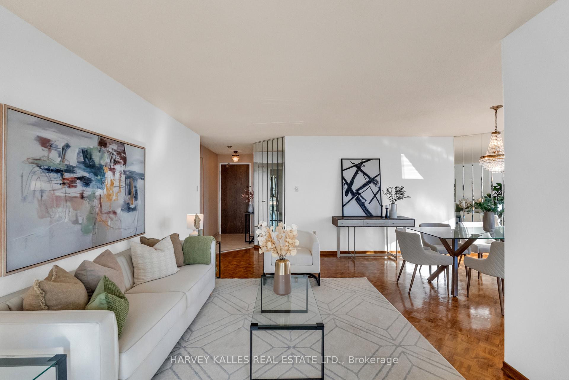 Photo 9 of Unit 1411, 7440 Bathurst Street, Vaughan, Brownridge — HOMEH