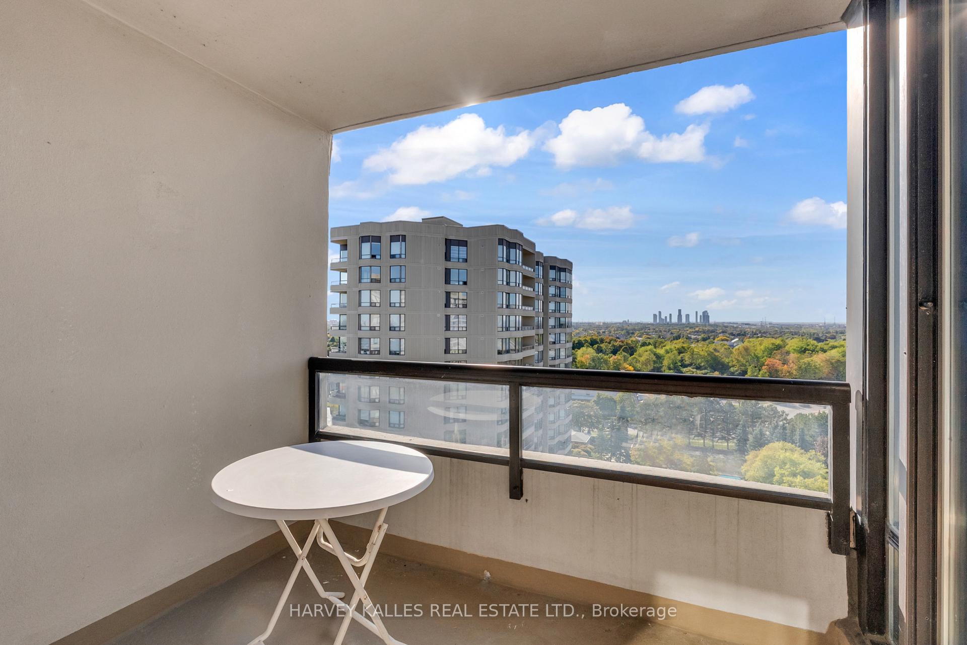Photo 29 of Unit 1411, 7440 Bathurst Street, Vaughan, Brownridge — HOMEH
