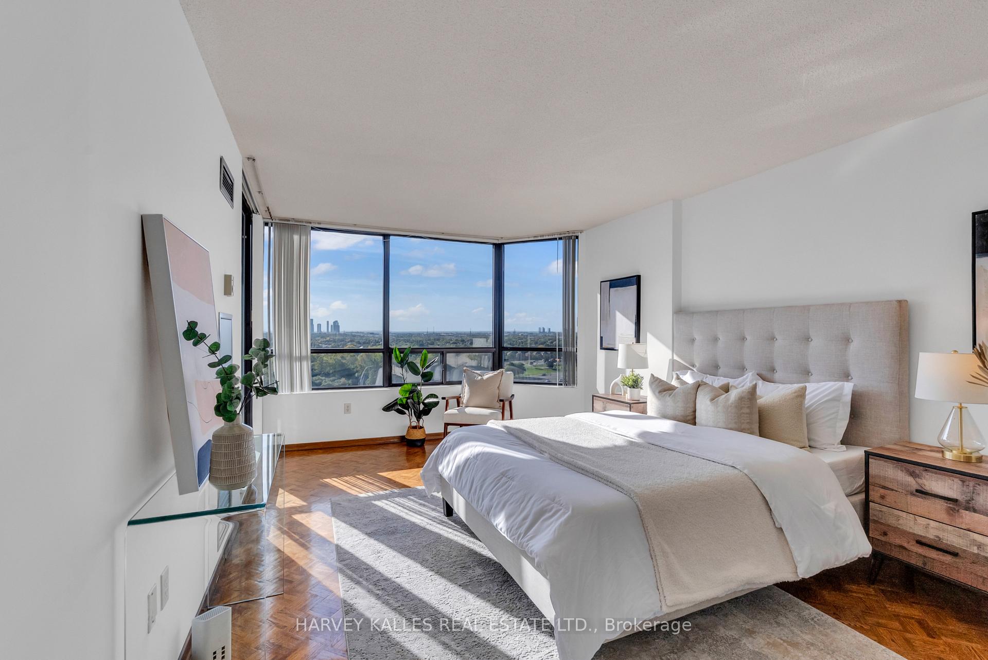 Photo 31 of Unit 1411, 7440 Bathurst Street, Vaughan, Brownridge — HOMEH