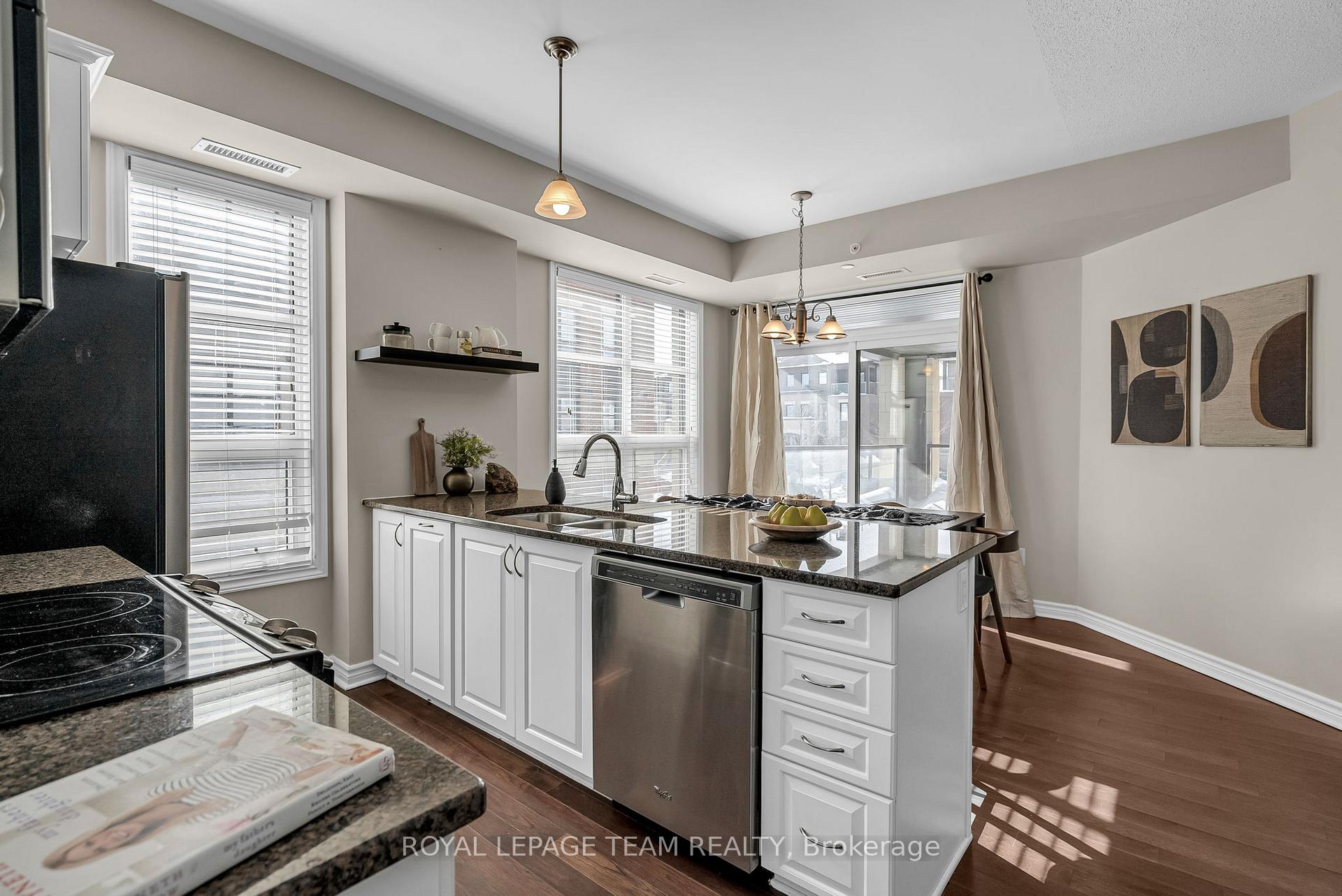 Photo 12 of Unit 204, 399 Bayrose Drive, Ottawa, Barrhaven - Strandherd — HOMEH