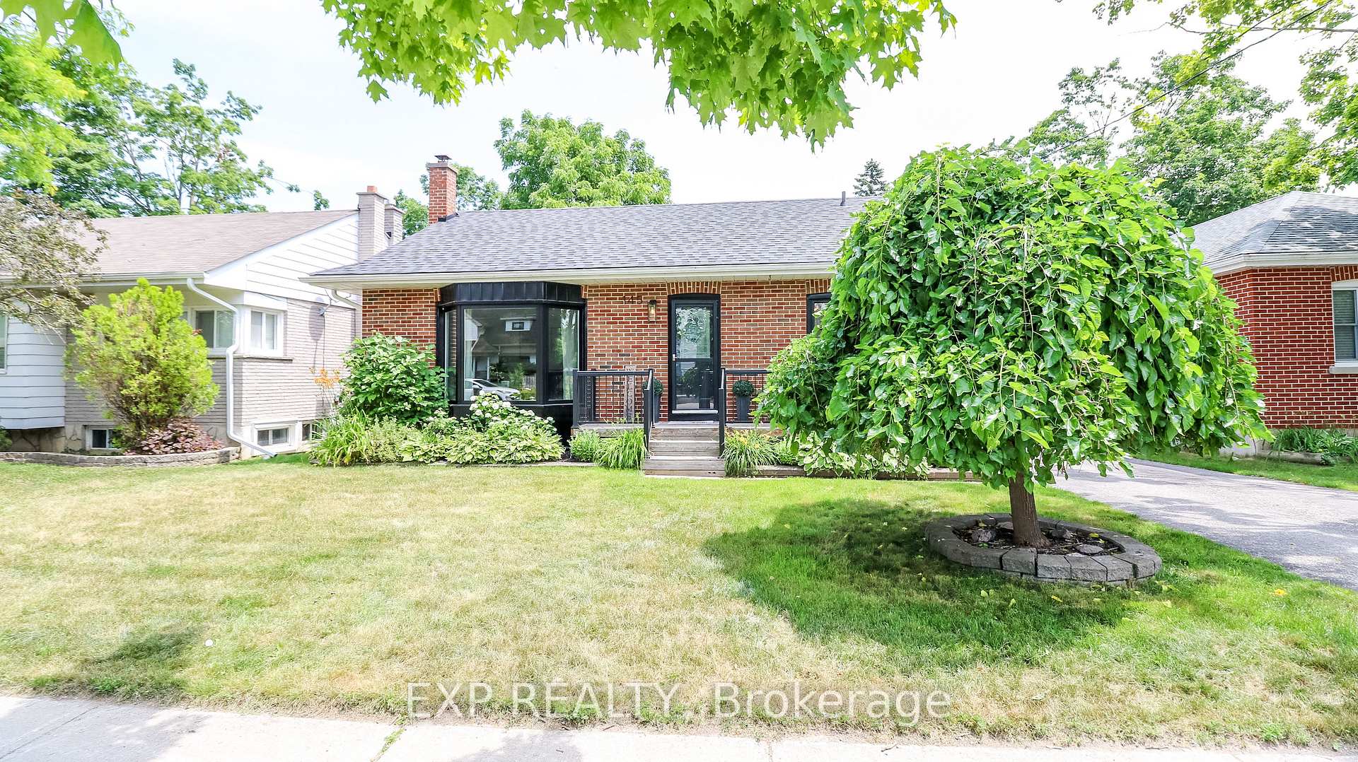Photo 2 of 145 Cook Street, Barrie, Codrington — HOMEH