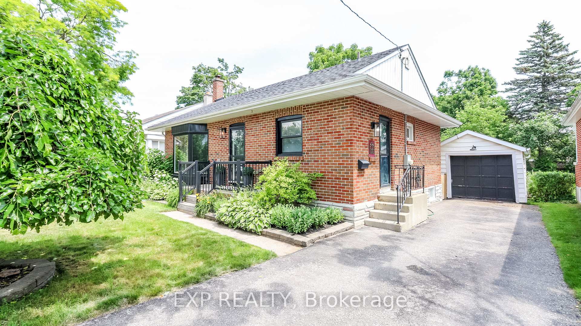 Photo 3 of 145 Cook Street, Barrie, Codrington — HOMEH
