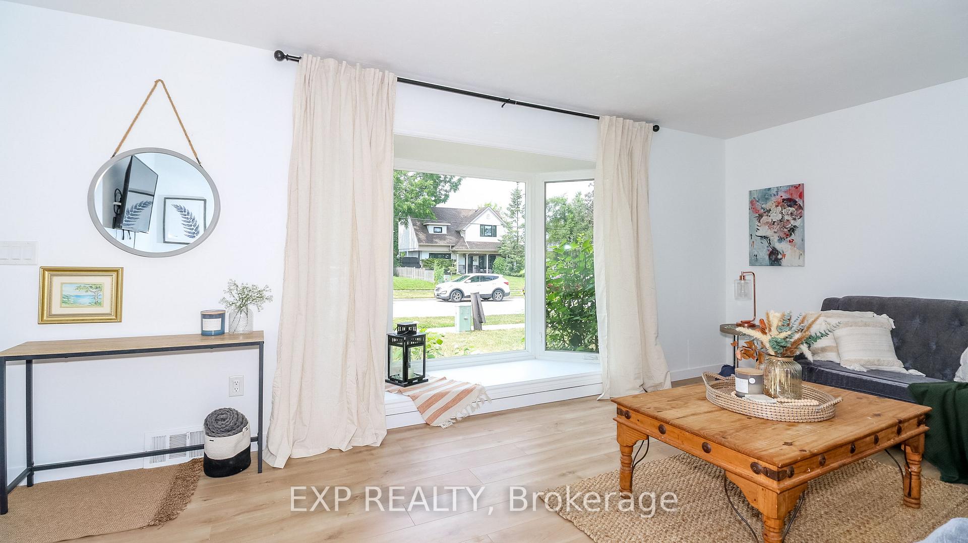 Photo 13 of 145 Cook Street, Barrie, Codrington — HOMEH