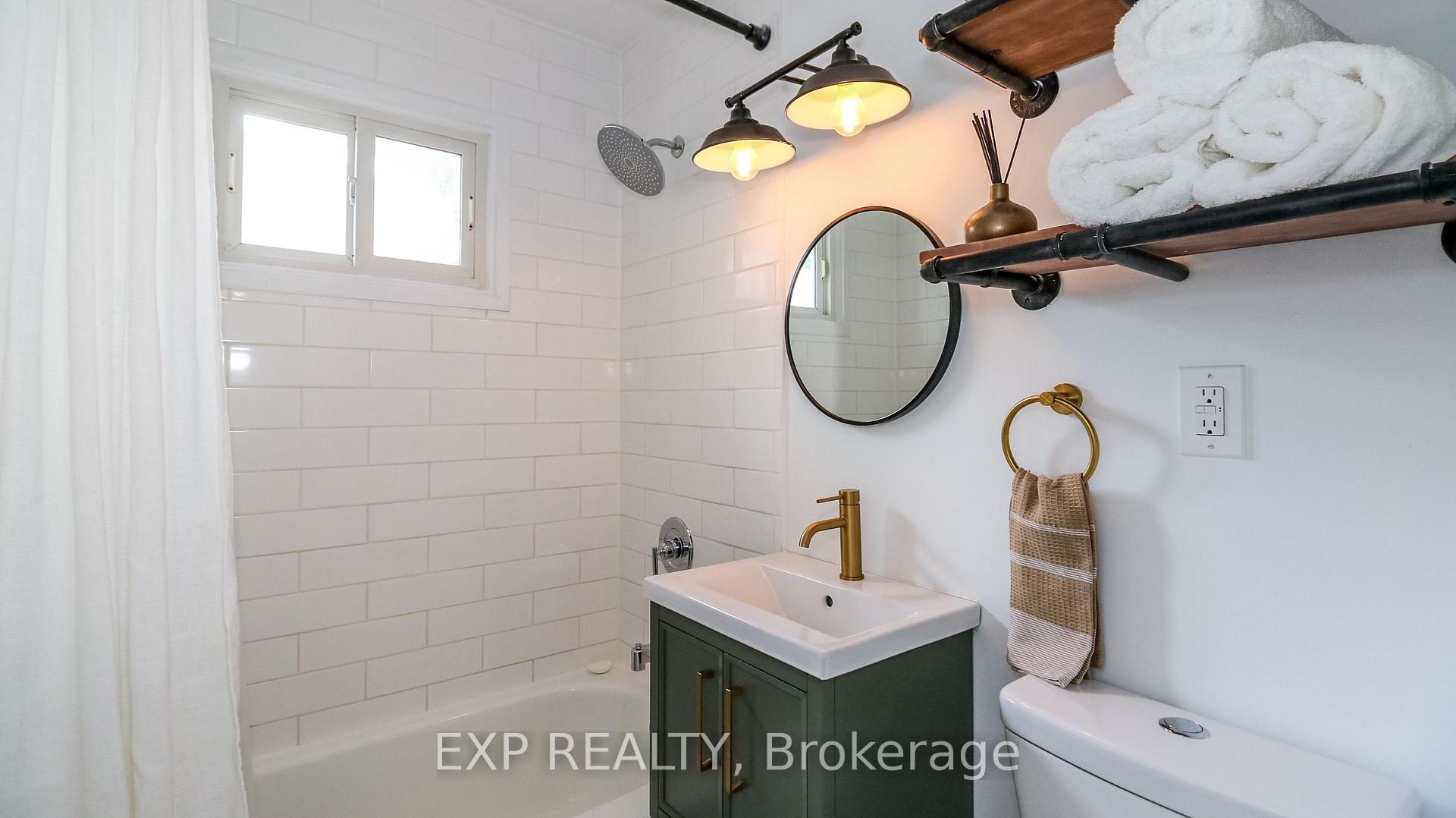 Photo 22 of 145 Cook Street, Barrie, Codrington — HOMEH