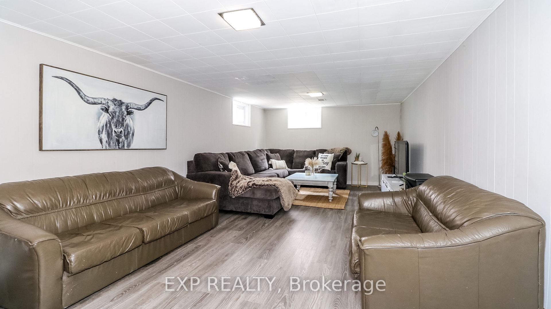 Photo 33 of 145 Cook Street, Barrie, Codrington — HOMEH