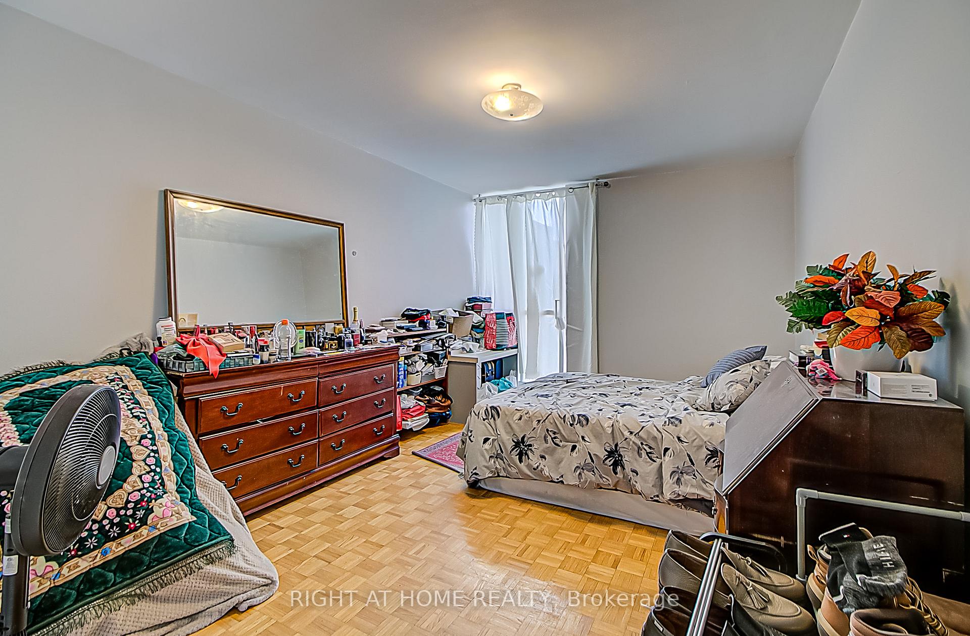 Photo 8 of Unit 106, 1 Massey Square, Toronto, Crescent Town — HOMEH