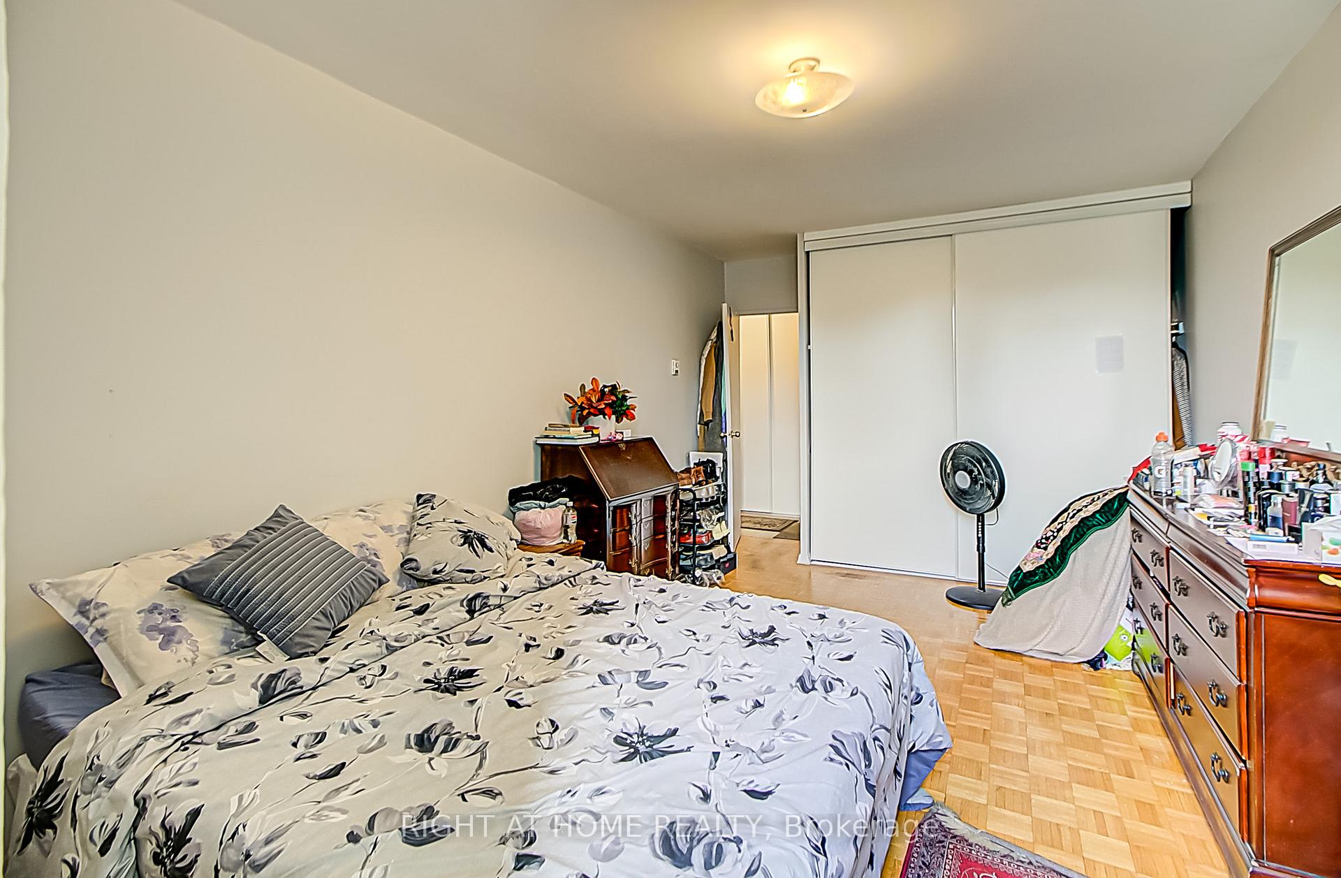 Photo 10 of Unit 106, 1 Massey Square, Toronto, Crescent Town — HOMEH