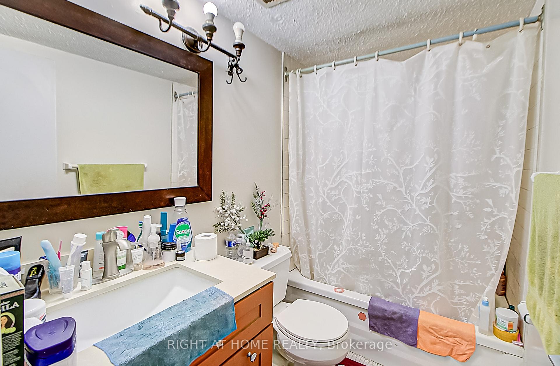 Photo 11 of Unit 106, 1 Massey Square, Toronto, Crescent Town — HOMEH