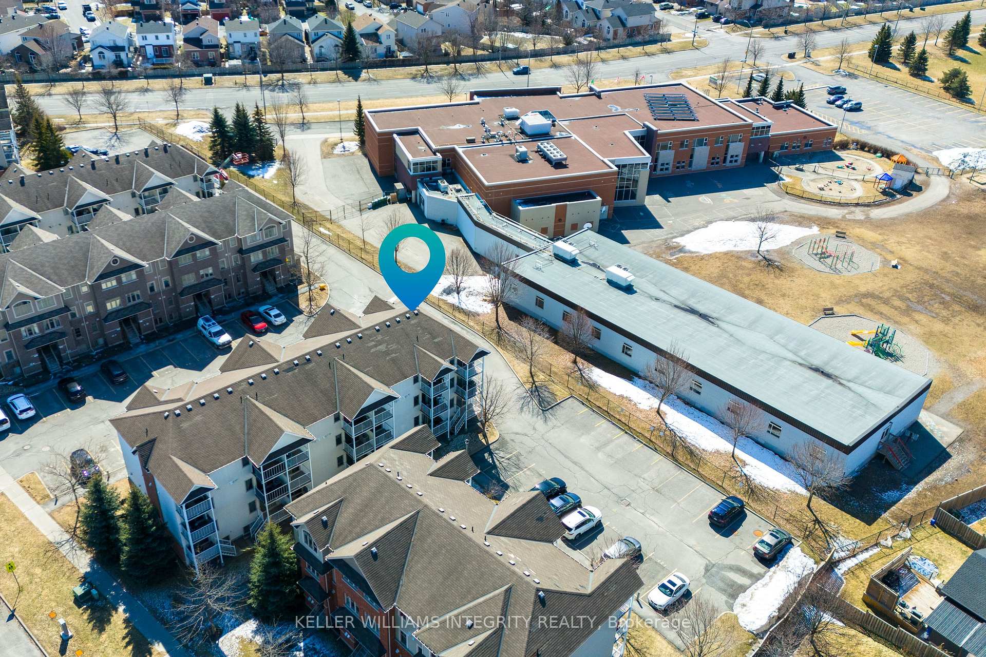 Photo 33 of 126 Windswept, Ottawa, Riverside South/Gloucester Glen — HOMEH
