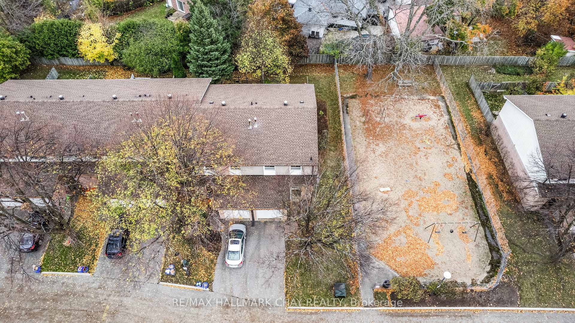 Photo 33 of Unit 6, 2 Bernick Drive, Barrie, Grove East — HOMEH