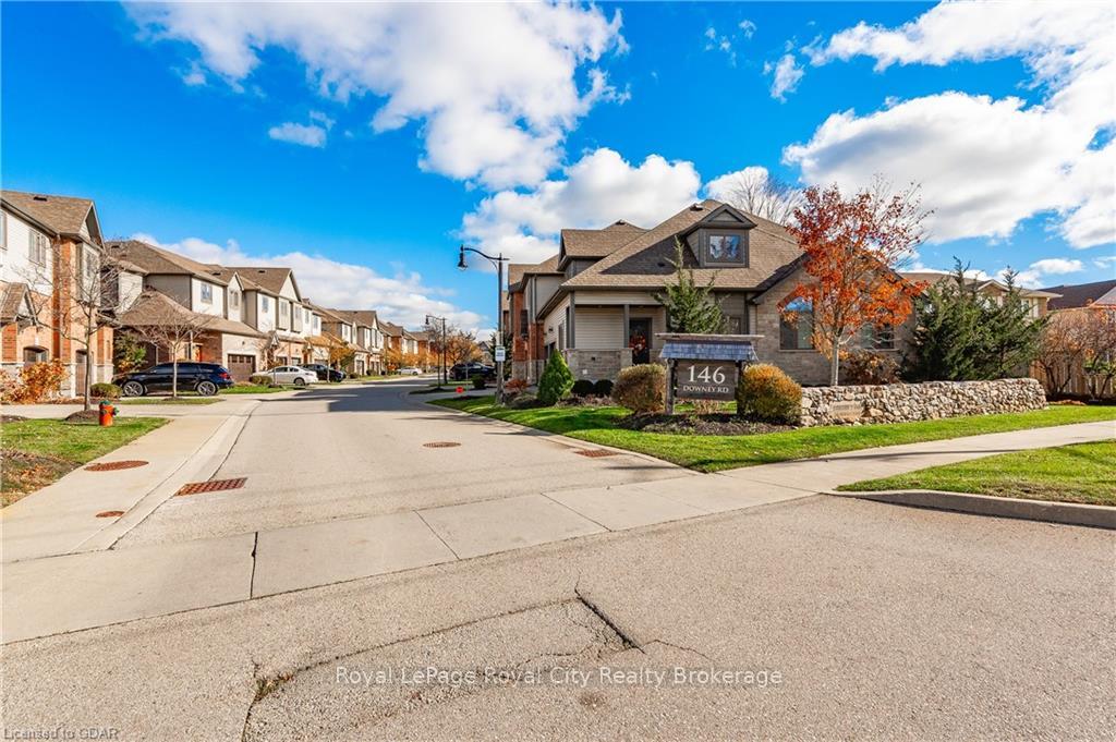 Photo 5 of Unit 13, 146 Downey Road, Guelph, Kortright Hills — HOMEH