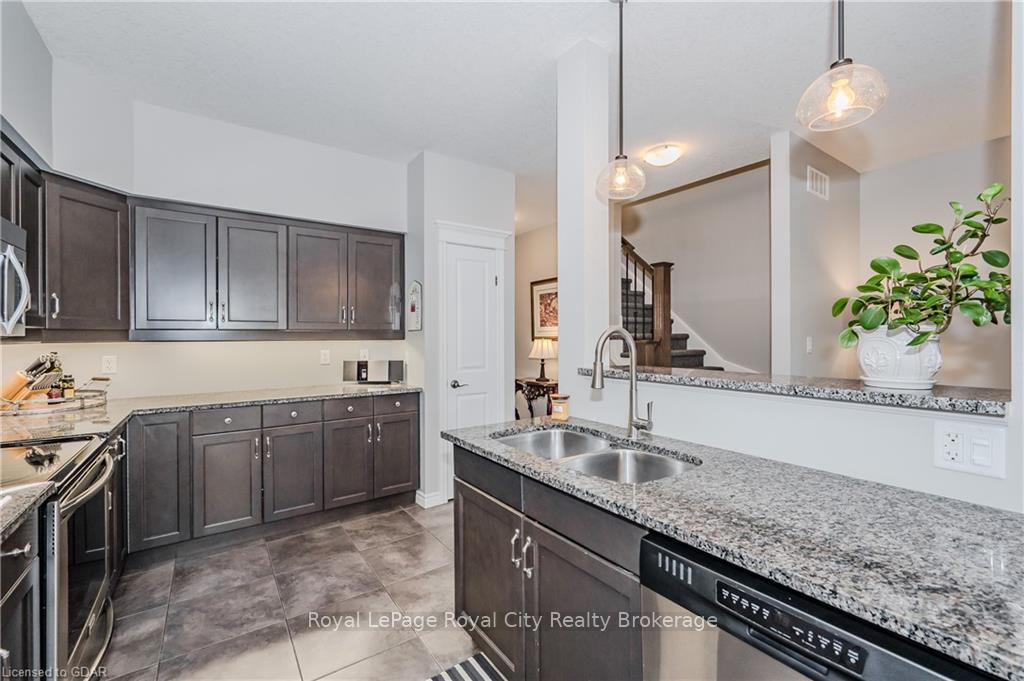 Photo 22 of Unit 13, 146 Downey Road, Guelph, Kortright Hills — HOMEH