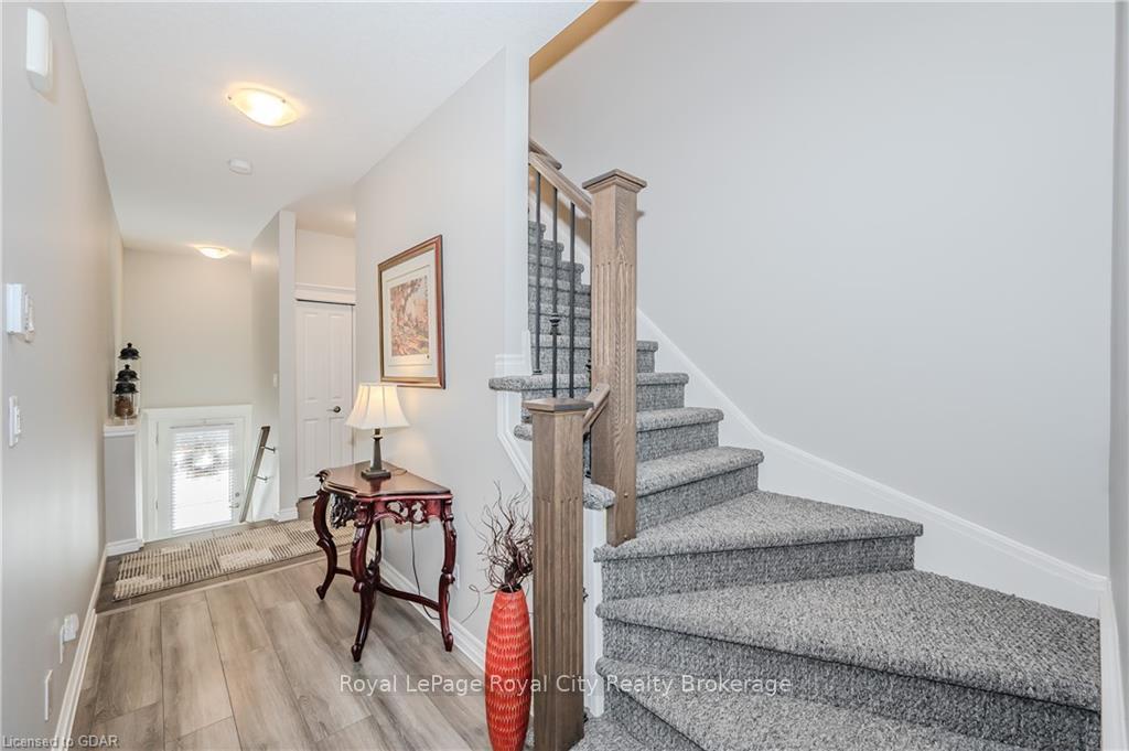 Photo 26 of Unit 13, 146 Downey Road, Guelph, Kortright Hills — HOMEH