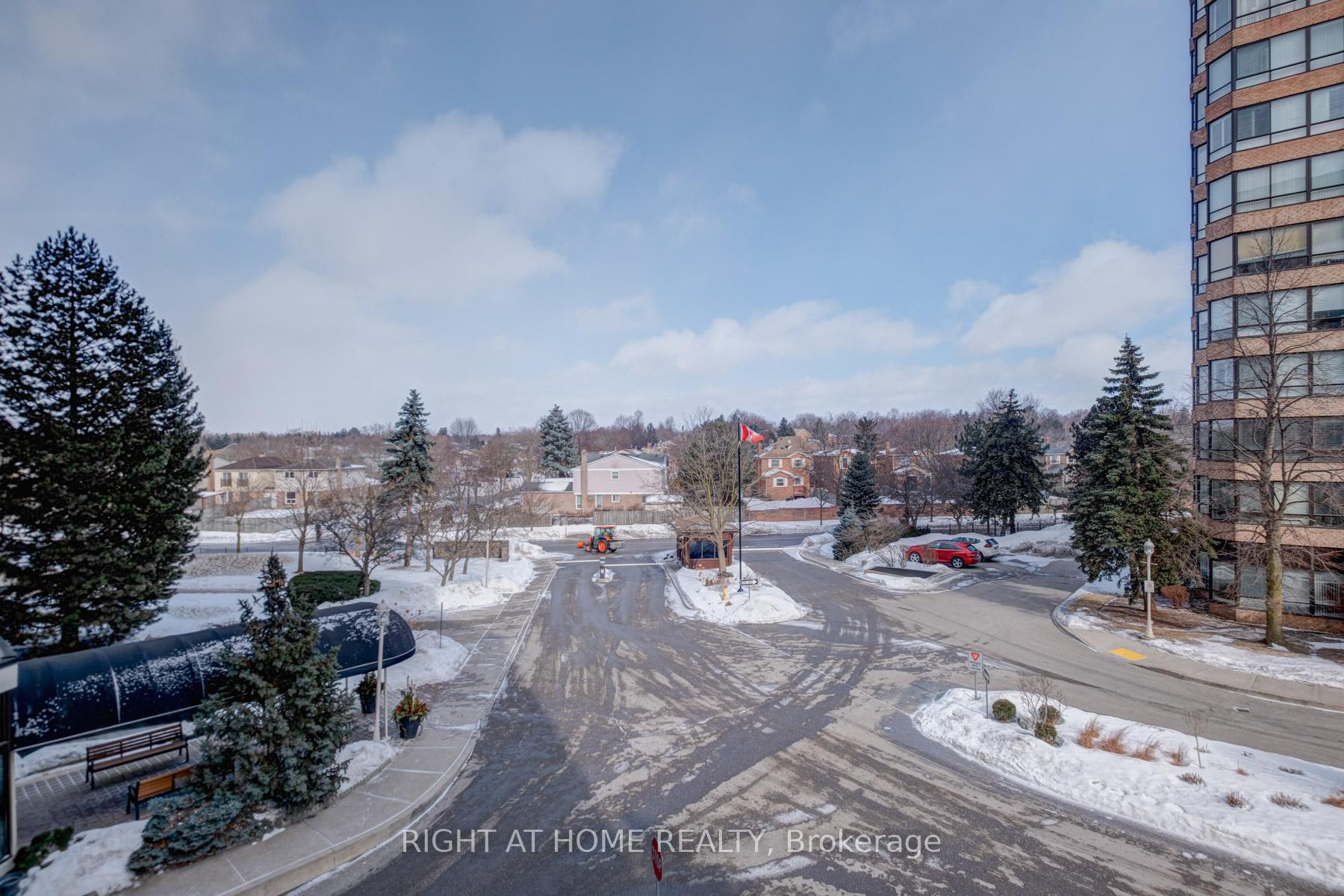 Photo 27 of Unit 303, 55 Austin Drive, Markham, Markville — HOMEH