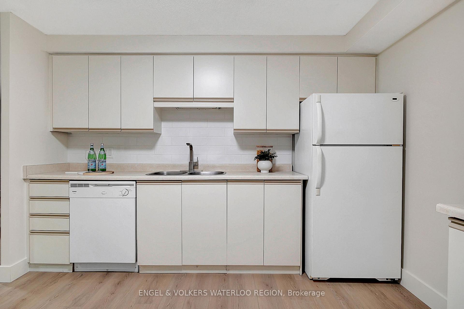 Photo 18 of Unit 411, 55 Green Valley Drive, Kitchener — HOMEH