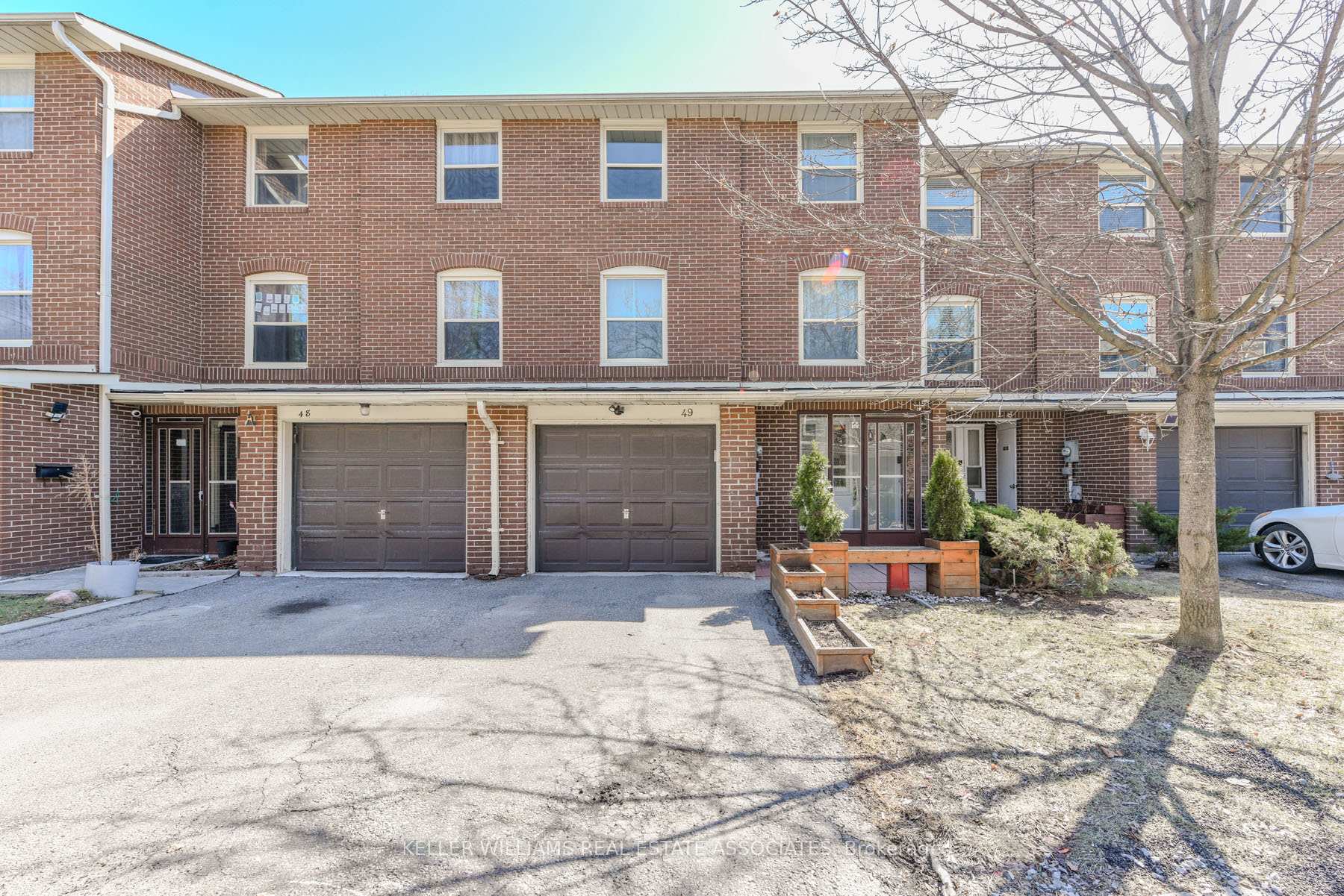Front of 49 Eden Park Drive