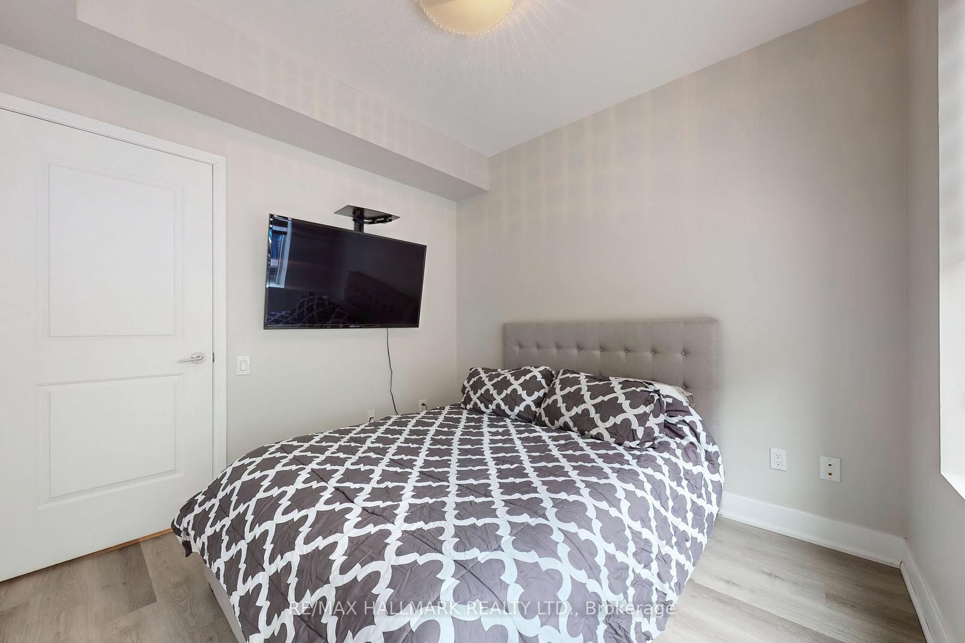 Photo 19 of Unit 120, 7608 Yonge Street, Vaughan, Crestwood-Springfarm-Yorkhill — HOMEH