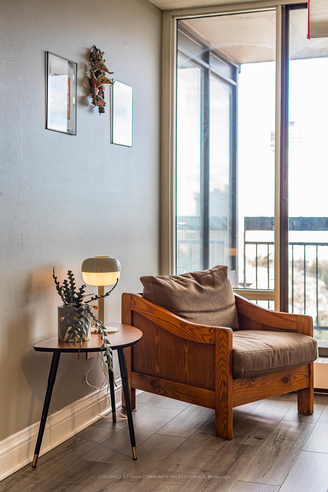 Photo 7 of Unit 1401, 150 Charlton Avenue E, Hamilton, Corktown — HOMEH