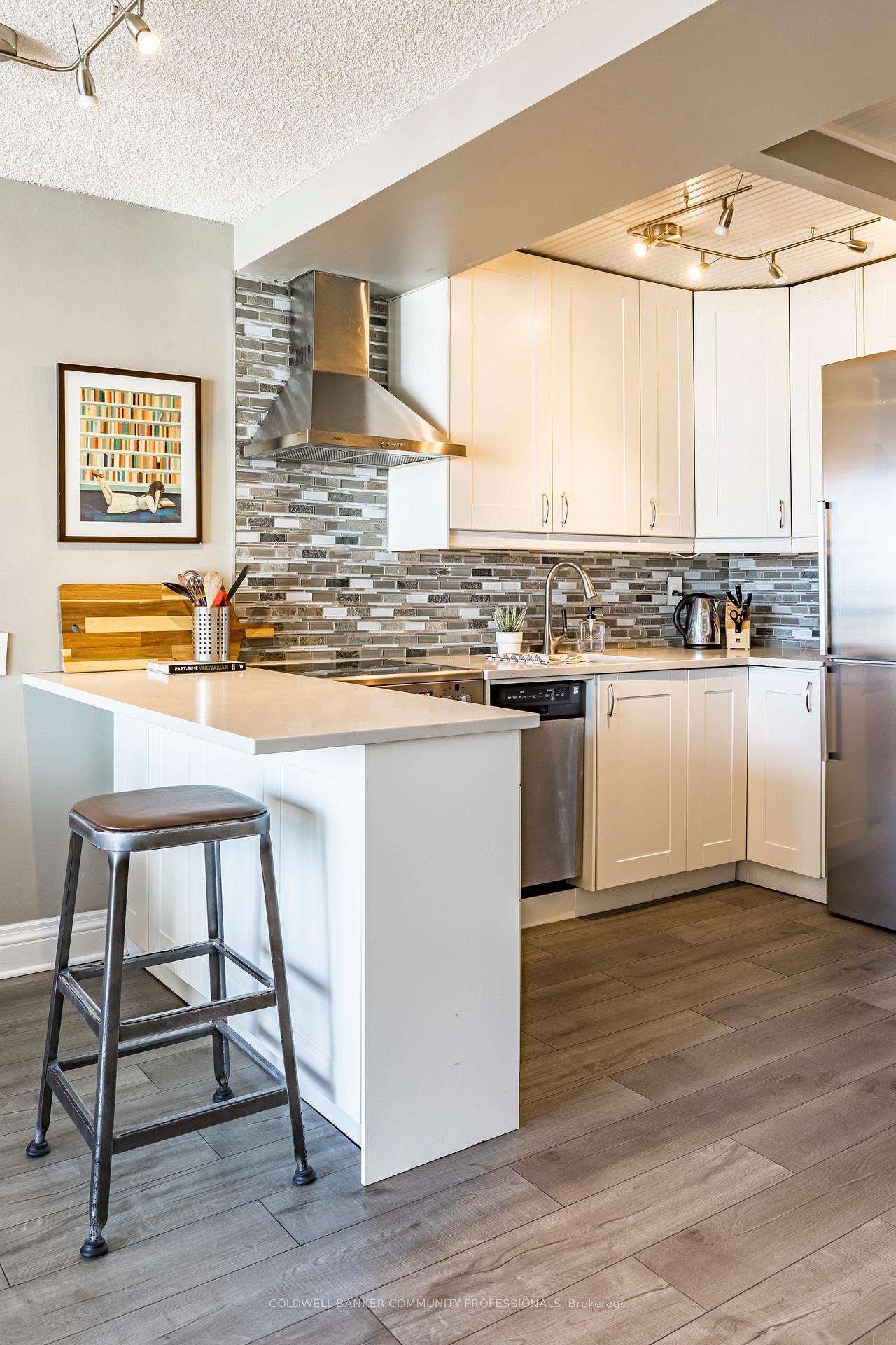 Photo 14 of Unit 1401, 150 Charlton Avenue E, Hamilton, Corktown — HOMEH