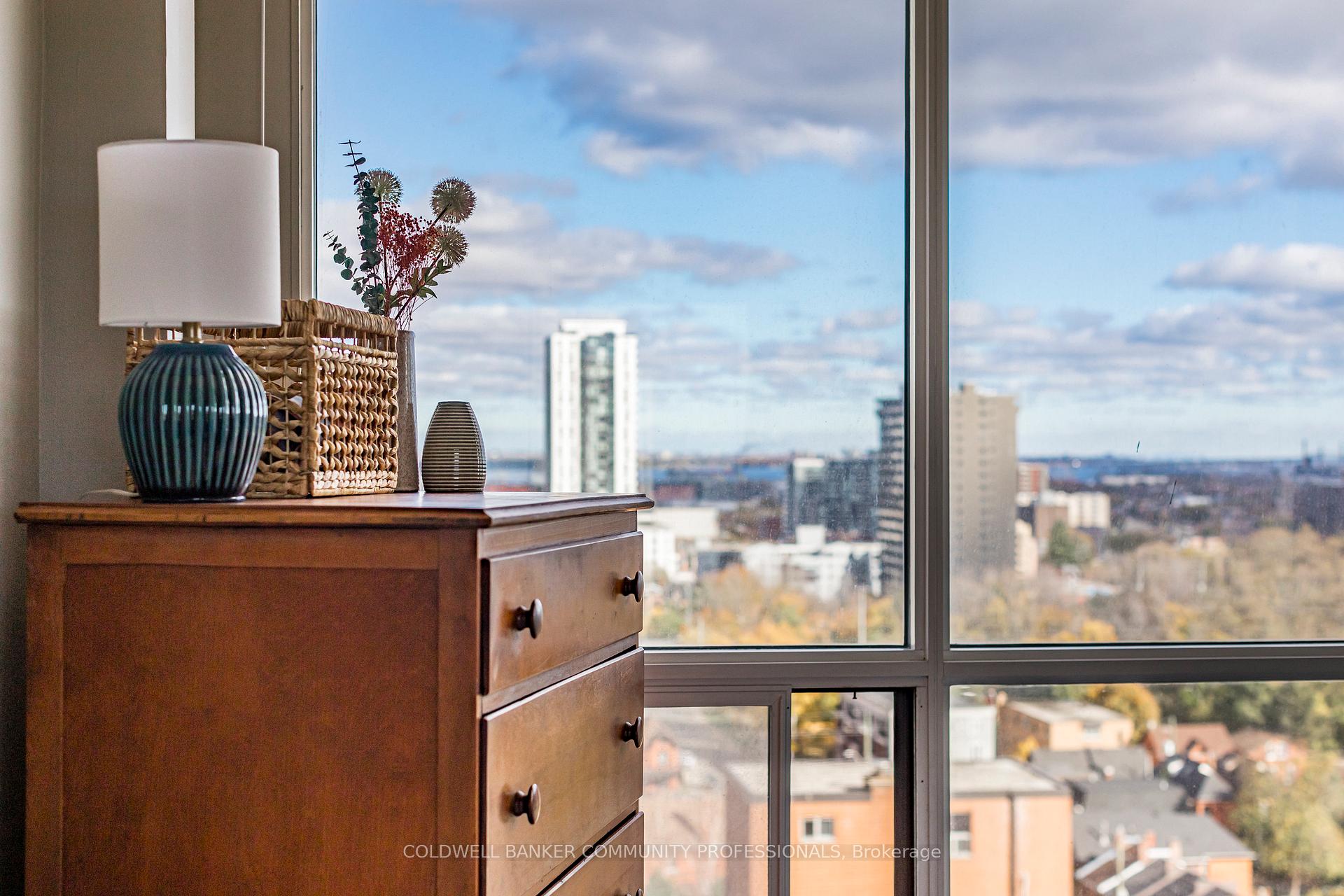 Photo 47 of Unit 1401, 150 Charlton Avenue E, Hamilton, Corktown — HOMEH
