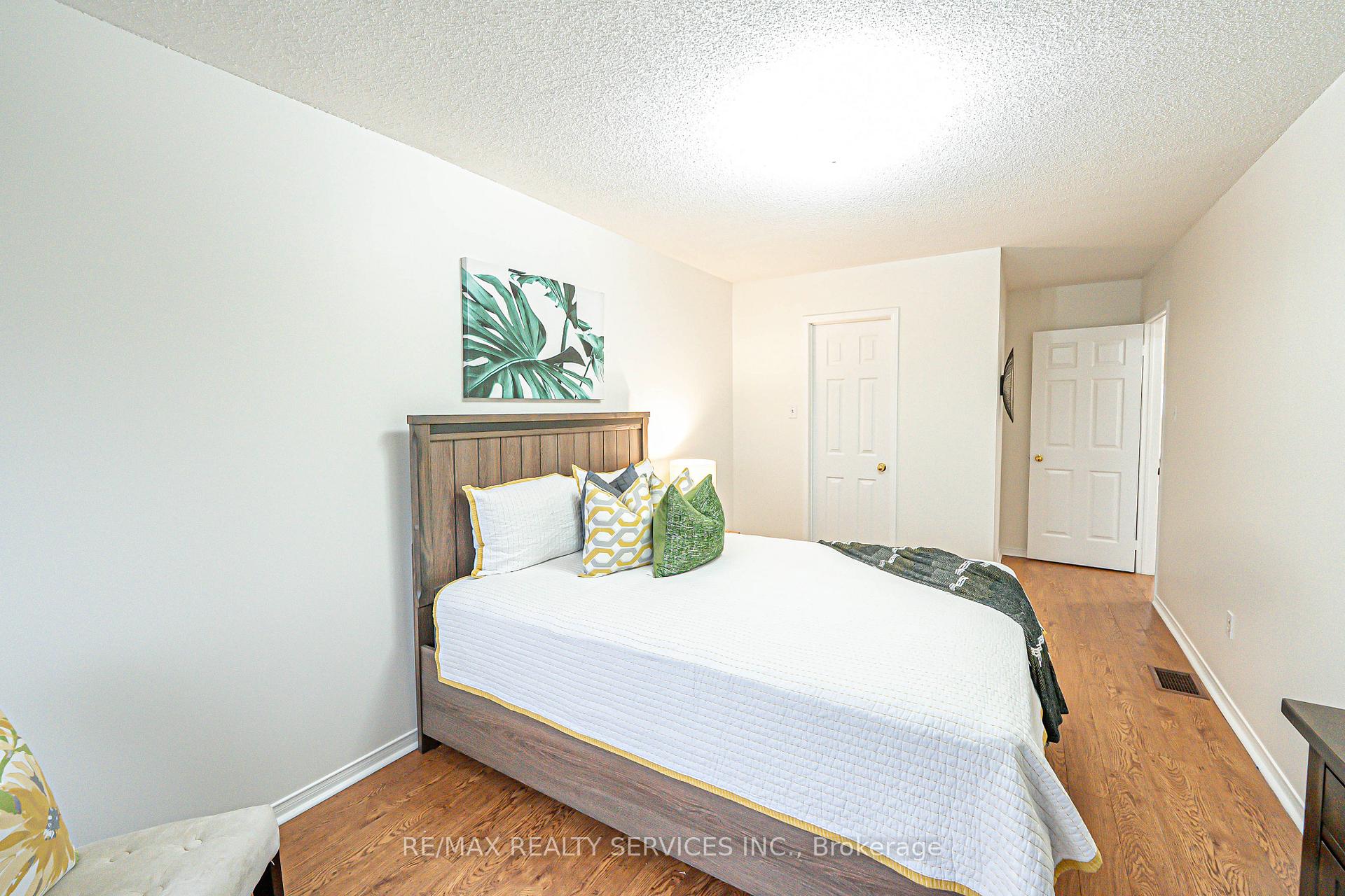 Photo 31 of Unit 19, 192 Cresthaven Road, Brampton, Snelgrove — HOMEH