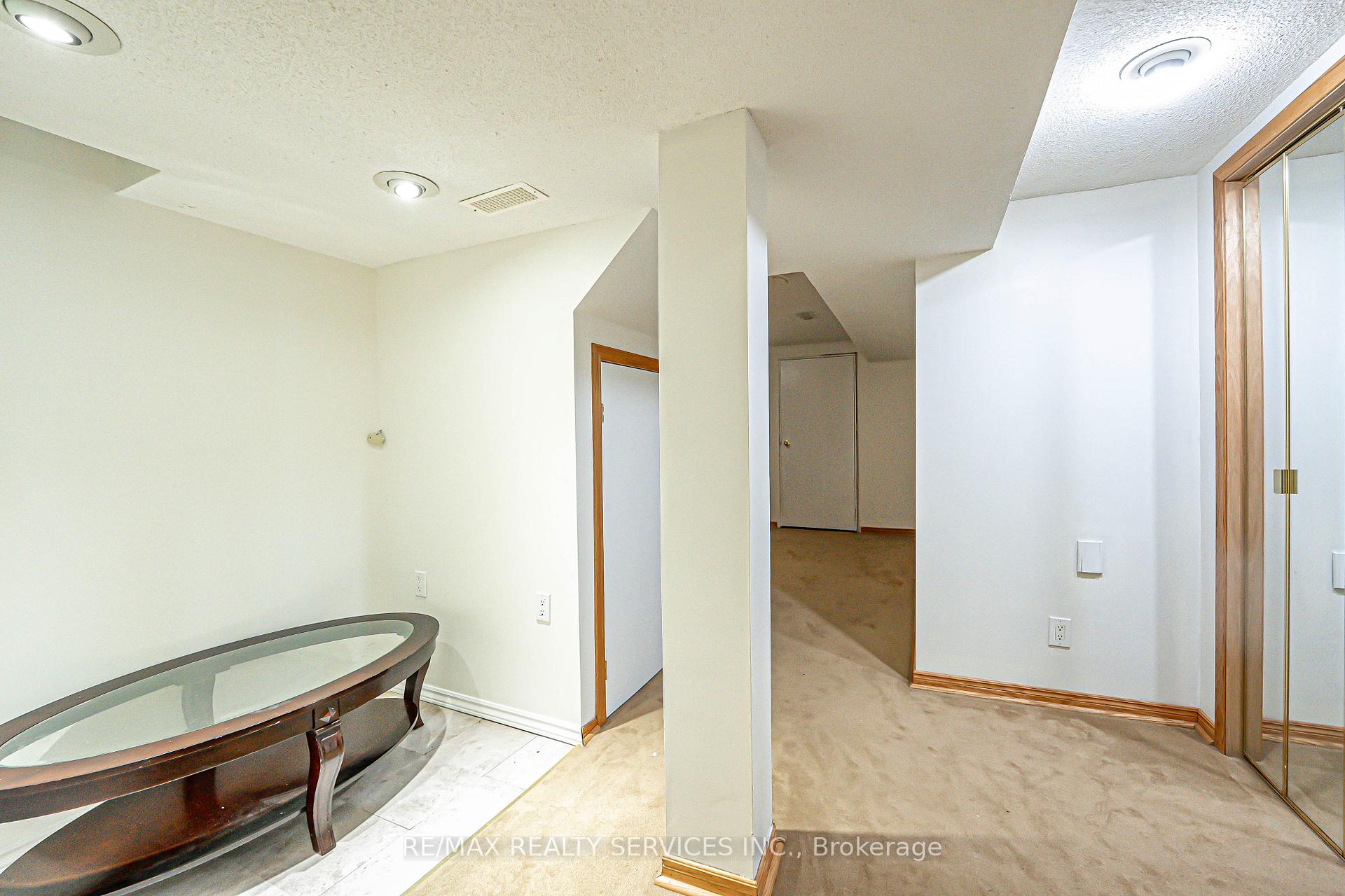 Photo 37 of Unit 19, 192 Cresthaven Road, Brampton, Snelgrove — HOMEH