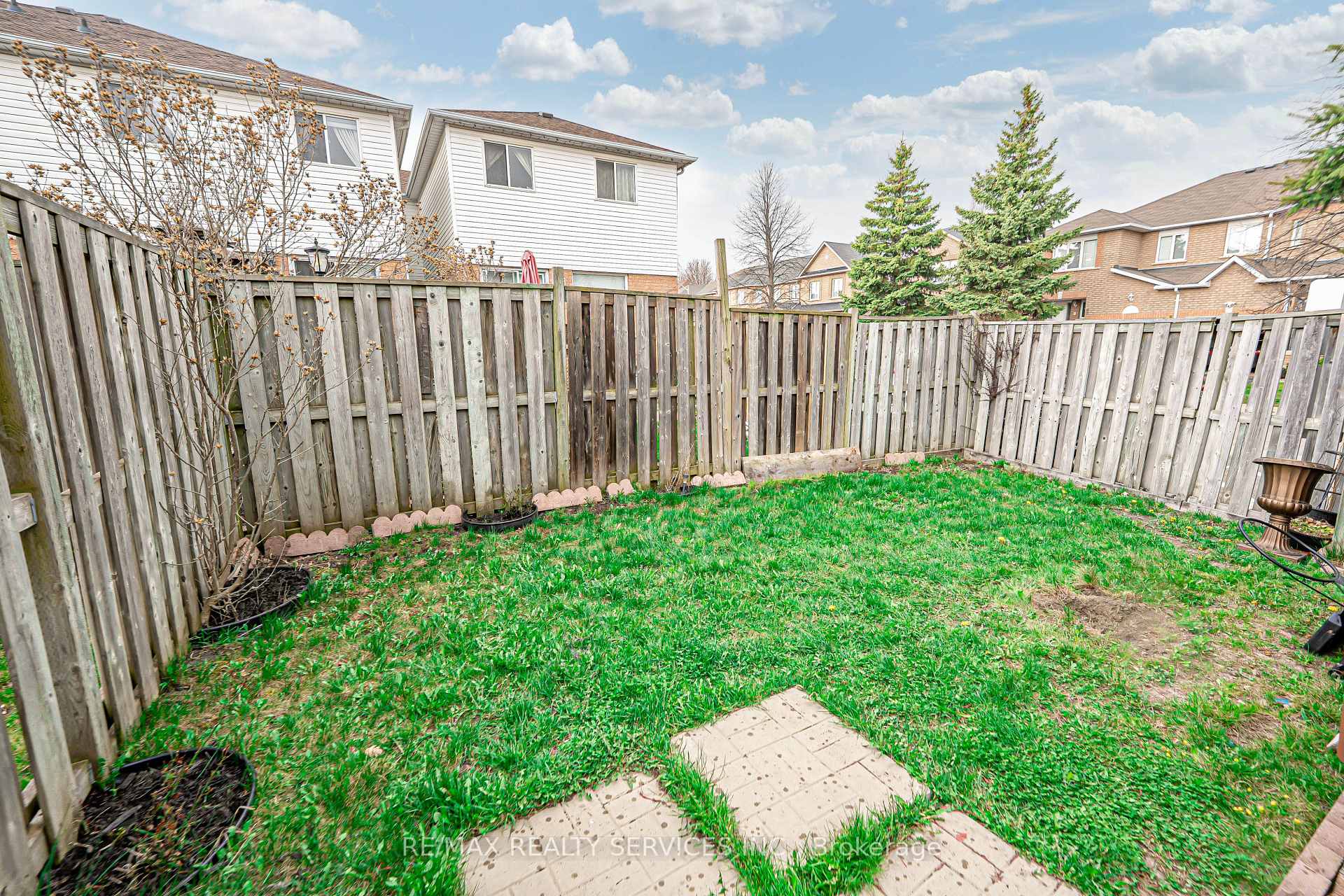 Photo 41 of Unit 19, 192 Cresthaven Road, Brampton, Snelgrove — HOMEH