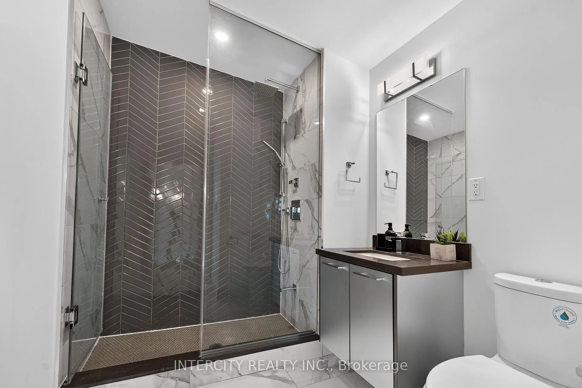 Photo 27 of Unit Ph05, 2910 Highway 7 Road, Vaughan, Concord — HOMEH