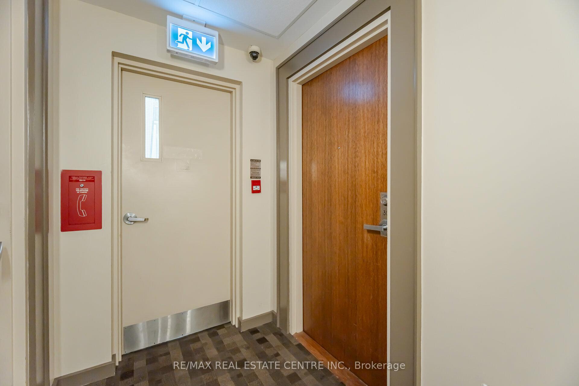 Photo 3 of Unit 304, 215 Queen Street E, Brampton, Queen Street Corridor — HOMEH