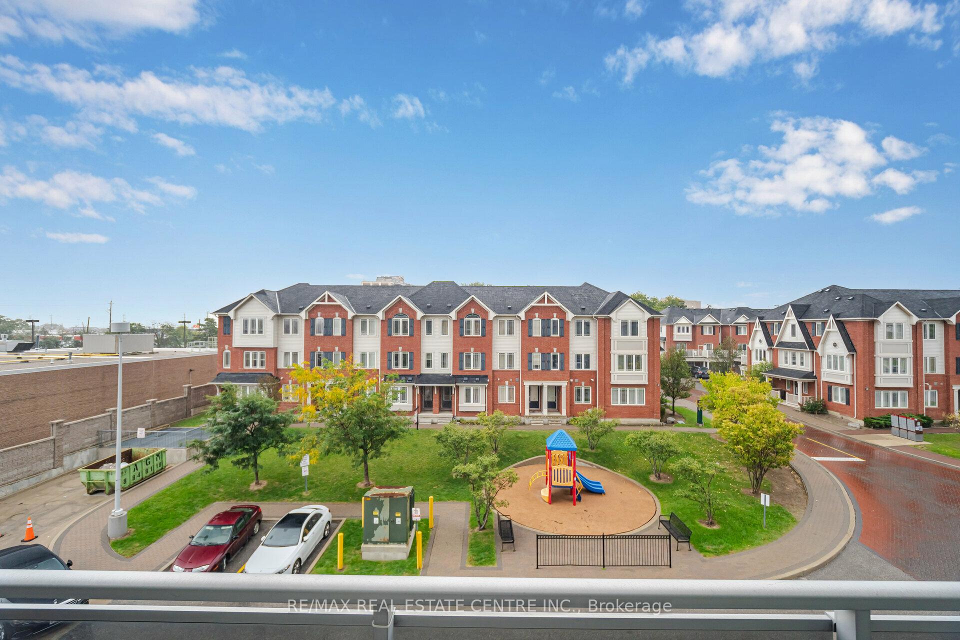 Photo 15 of Unit 304, 215 Queen Street E, Brampton, Queen Street Corridor — HOMEH