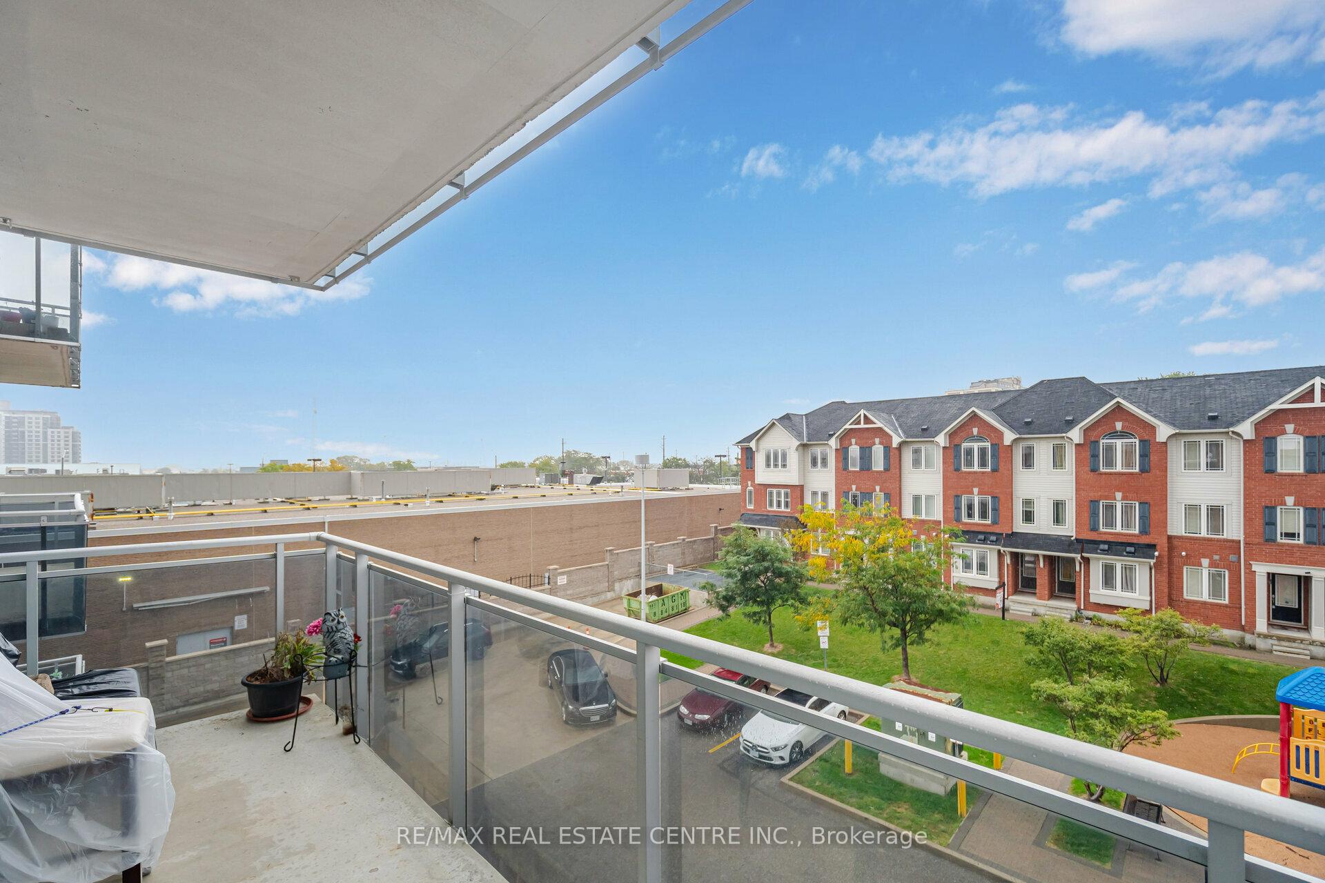 Photo 16 of Unit 304, 215 Queen Street E, Brampton, Queen Street Corridor — HOMEH