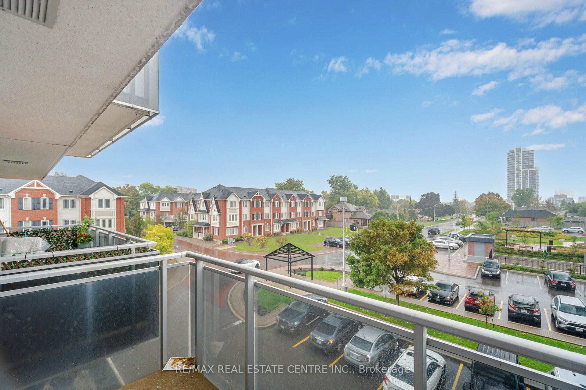 Photo 23 of Unit 304, 215 Queen Street E, Brampton, Queen Street Corridor — HOMEH