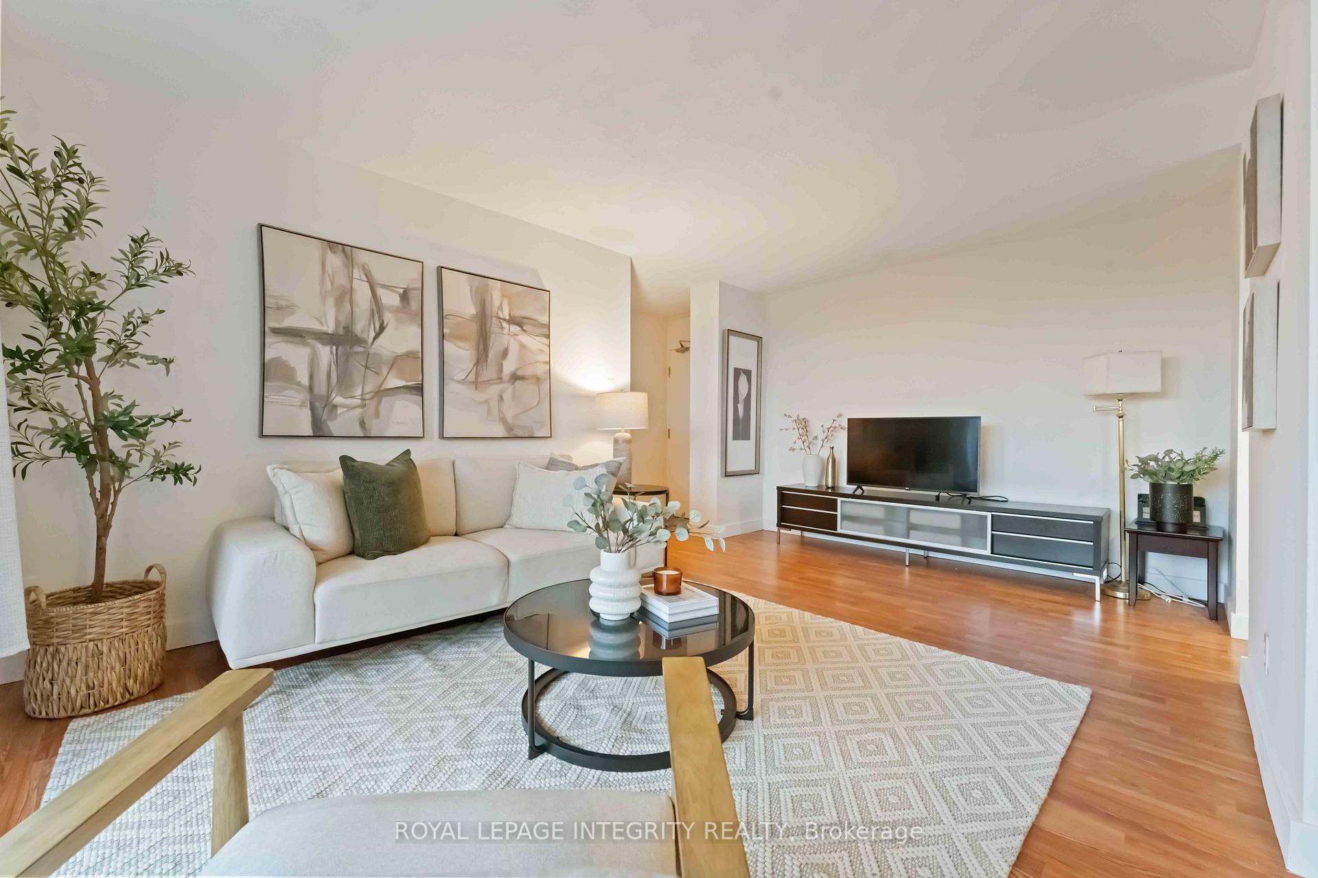 Photo 2 of Unit 408, 2000 Jasmine Crescent, Ottawa, Beacon Hill South — HOMEH