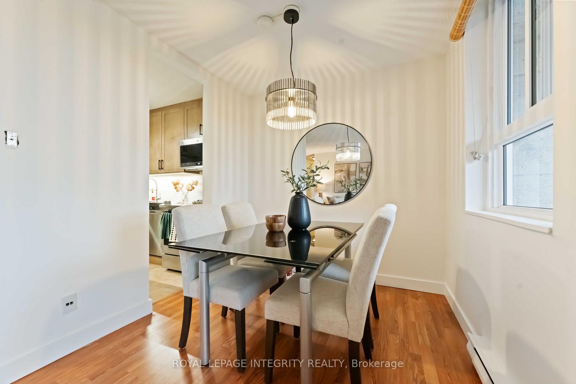 Photo 4 of Unit 408, 2000 Jasmine Crescent, Ottawa, Beacon Hill South — HOMEH