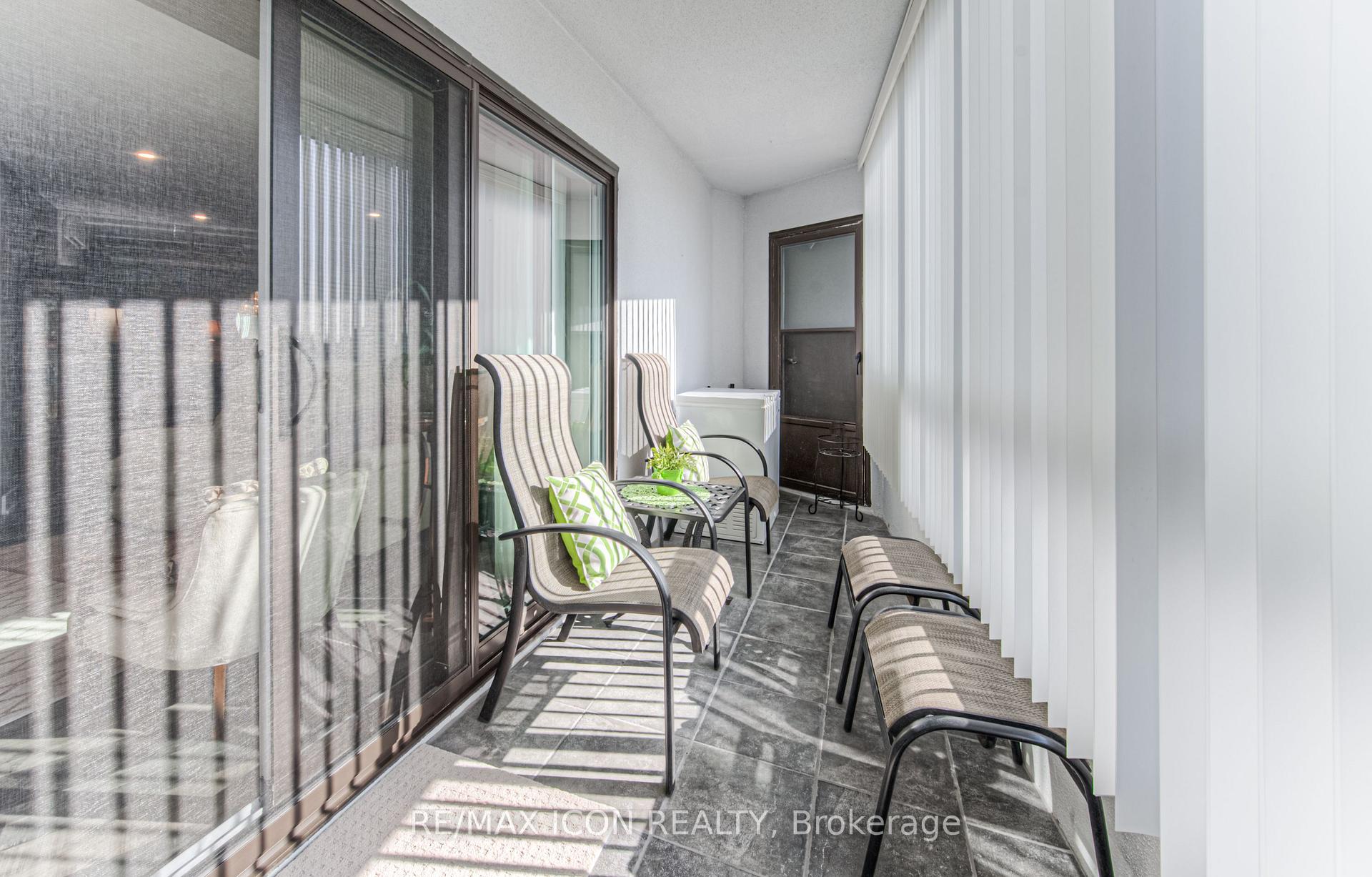Photo 15 of Unit 405, 250 Glenridge Drive, Waterloo, Lincoln Village — HOMEH