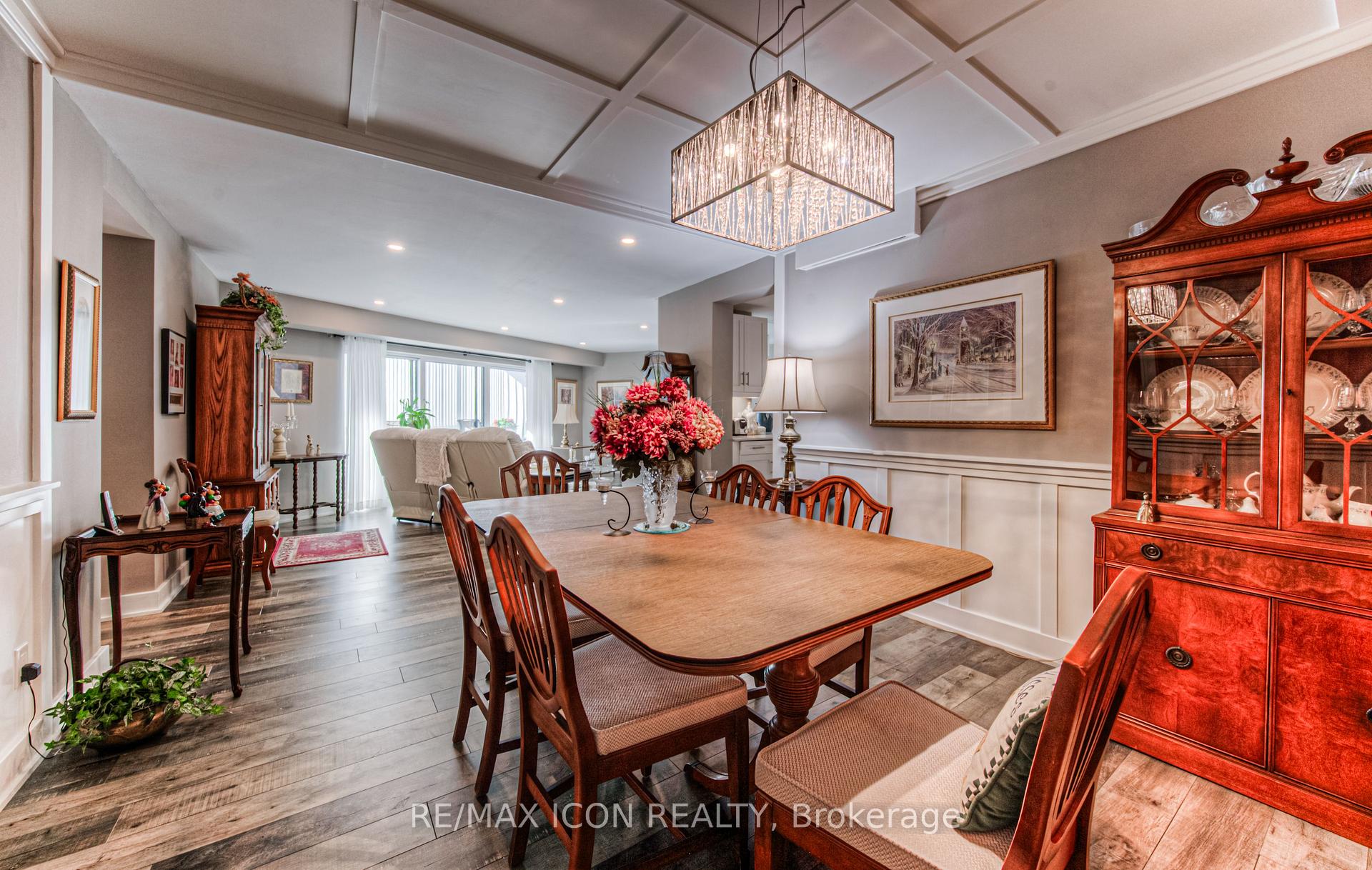 Photo 19 of Unit 405, 250 Glenridge Drive, Waterloo, Lincoln Village — HOMEH