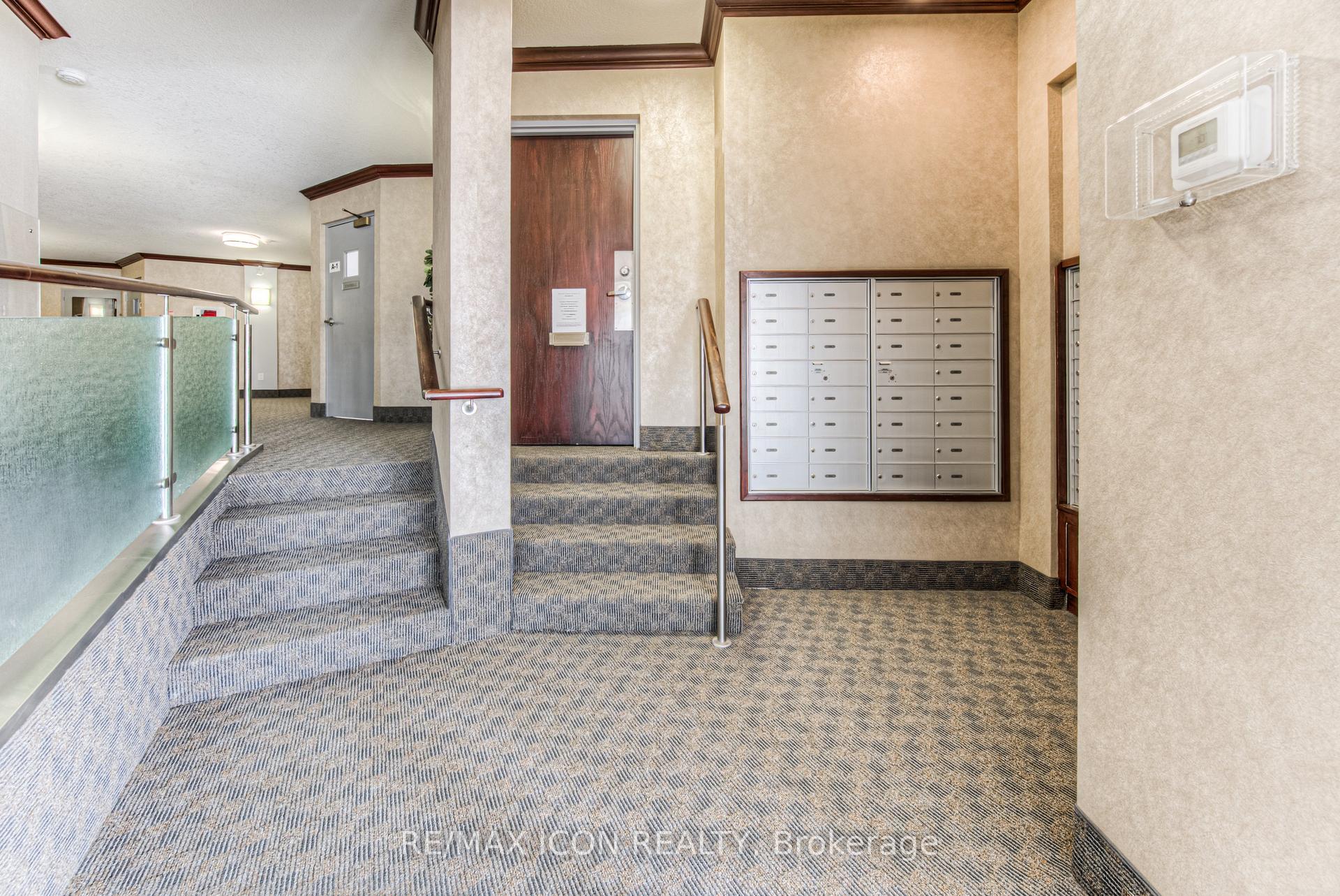 Photo 31 of Unit 405, 250 Glenridge Drive, Waterloo, Lincoln Village — HOMEH