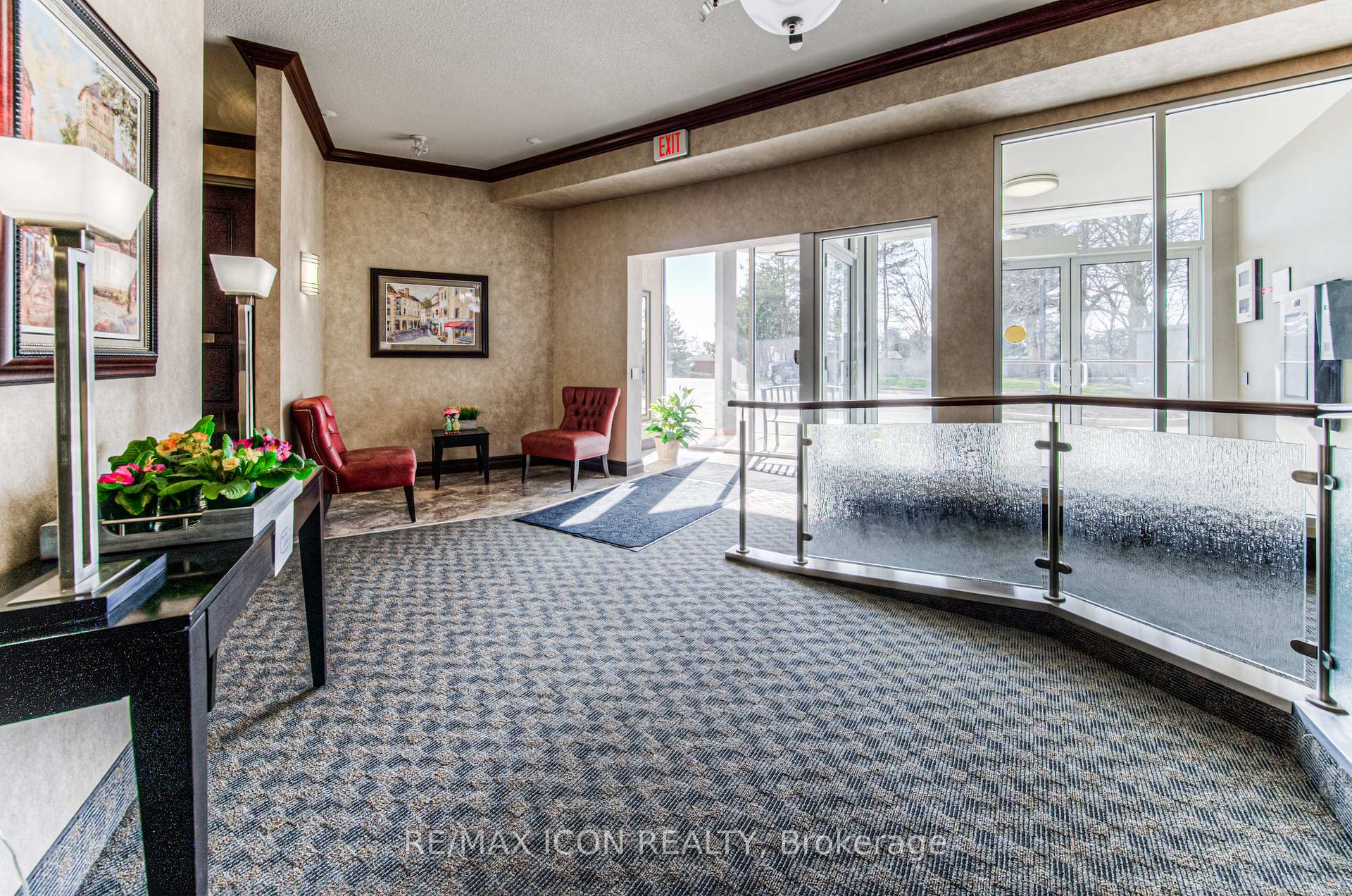 Photo 32 of Unit 405, 250 Glenridge Drive, Waterloo, Lincoln Village — HOMEH