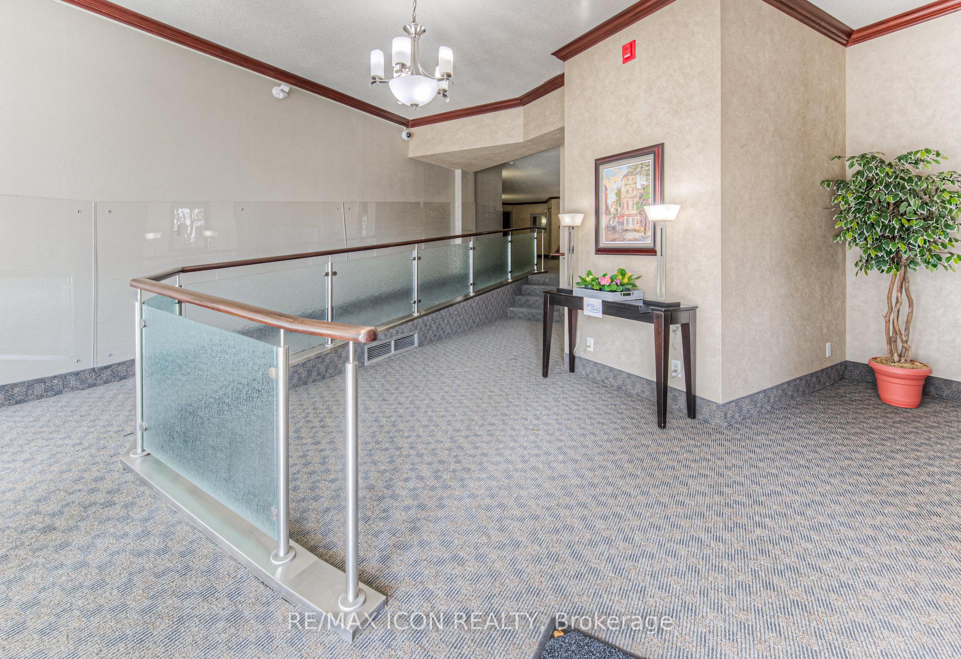 Photo 34 of Unit 405, 250 Glenridge Drive, Waterloo, Lincoln Village — HOMEH