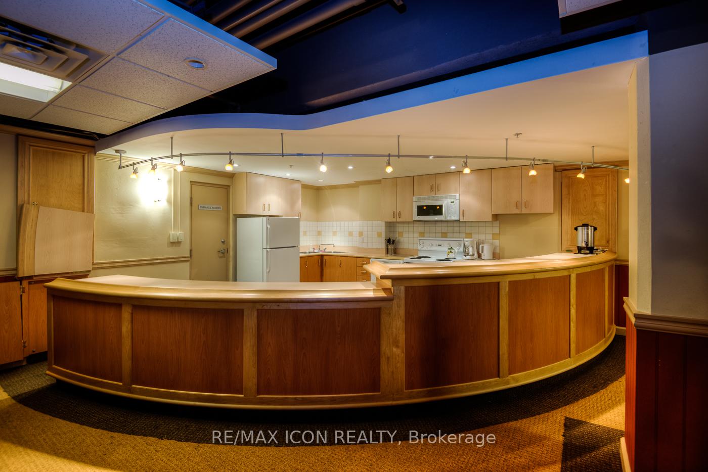 Photo 38 of Unit 405, 250 Glenridge Drive, Waterloo, Lincoln Village — HOMEH