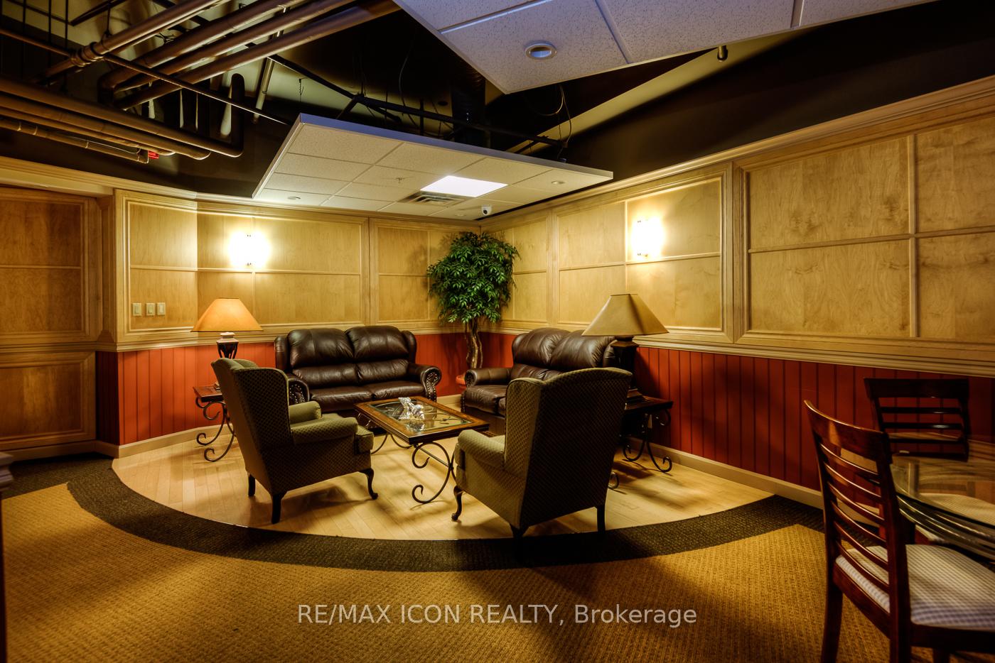 Photo 39 of Unit 405, 250 Glenridge Drive, Waterloo, Lincoln Village — HOMEH